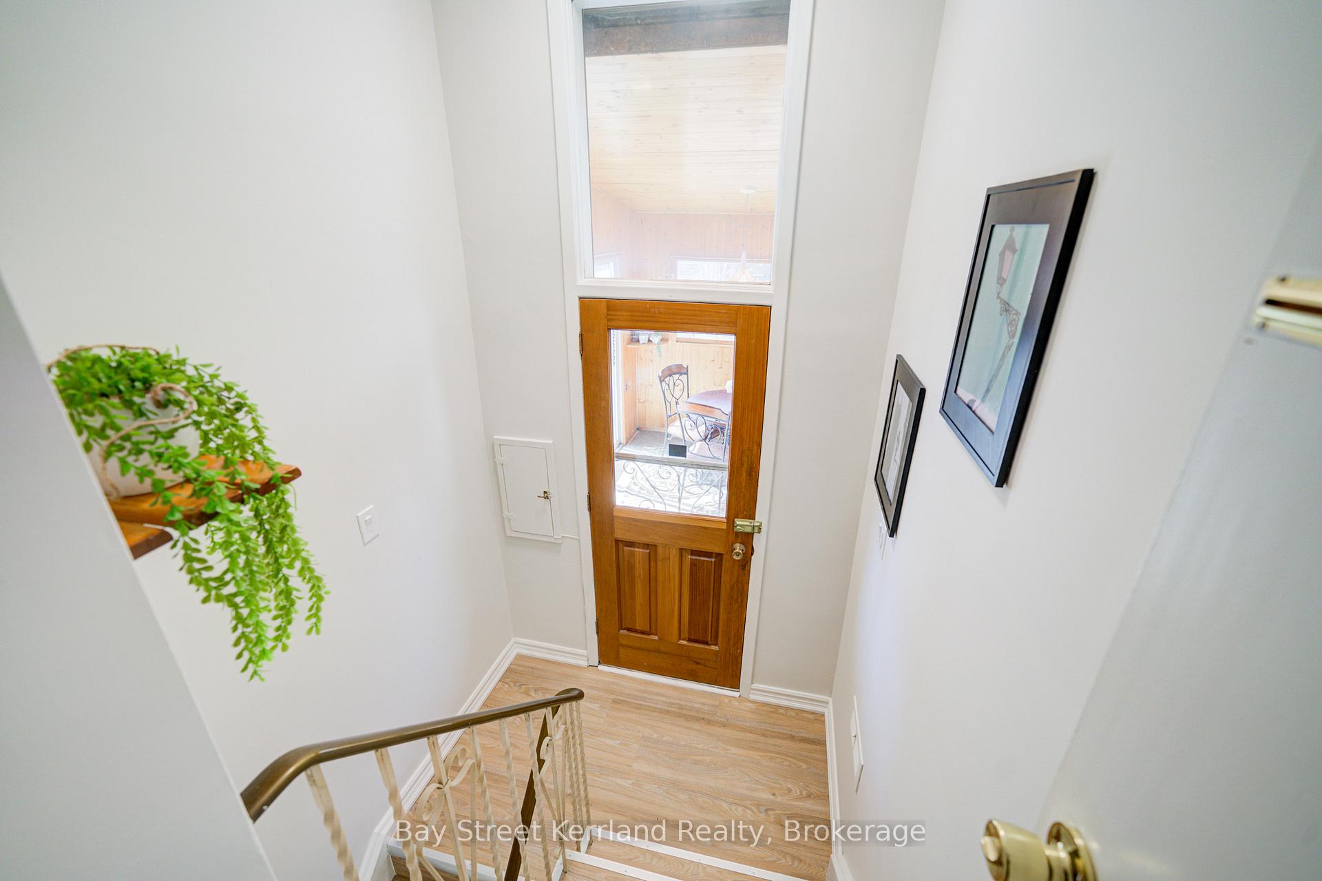 Photo 23 of 53 Ladbrooke Road, Etobicoke, Willowridge-Martingrove-Richview — HOMEH