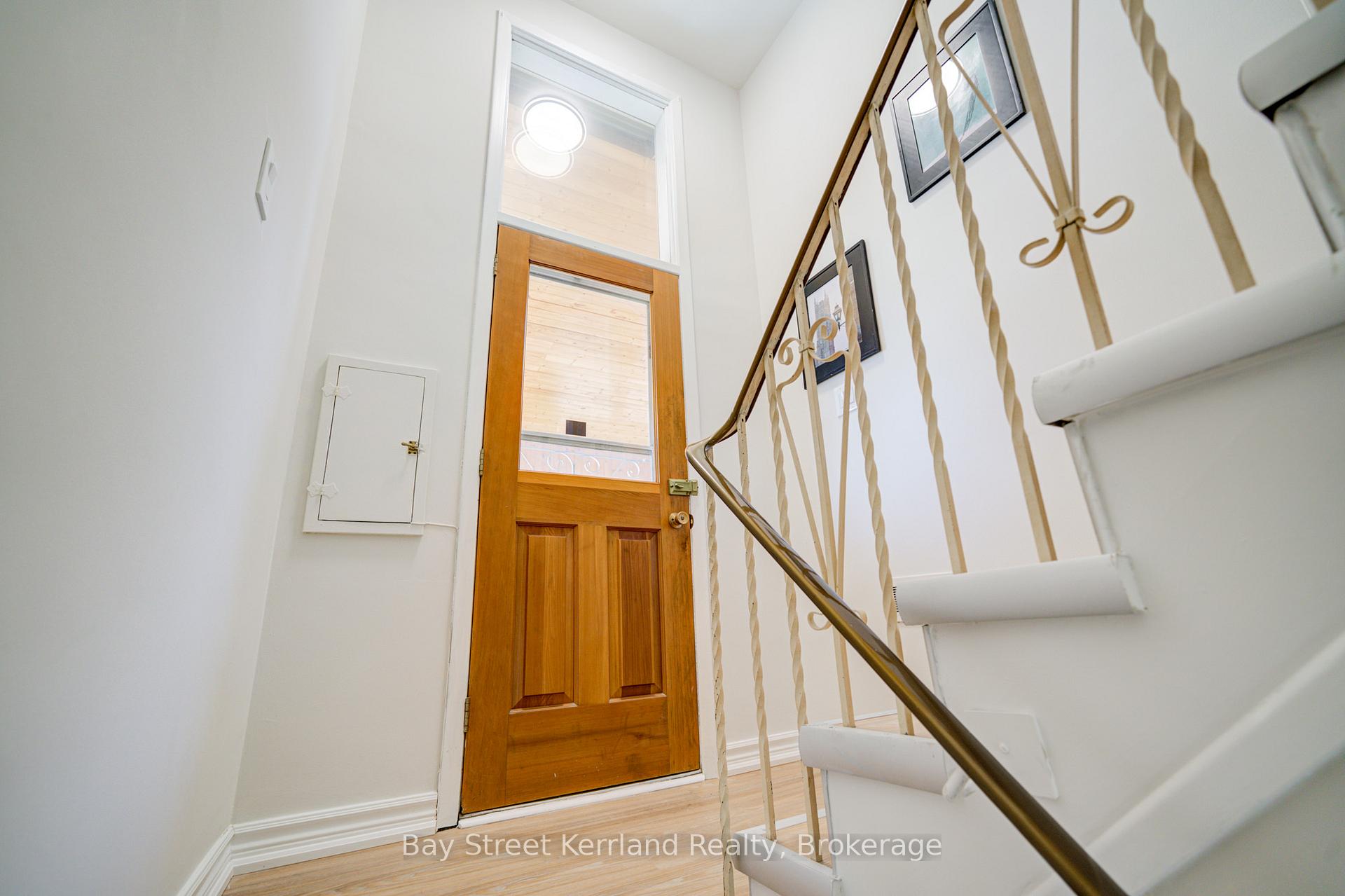 Photo 24 of 53 Ladbrooke Road, Etobicoke, Willowridge-Martingrove-Richview — HOMEH