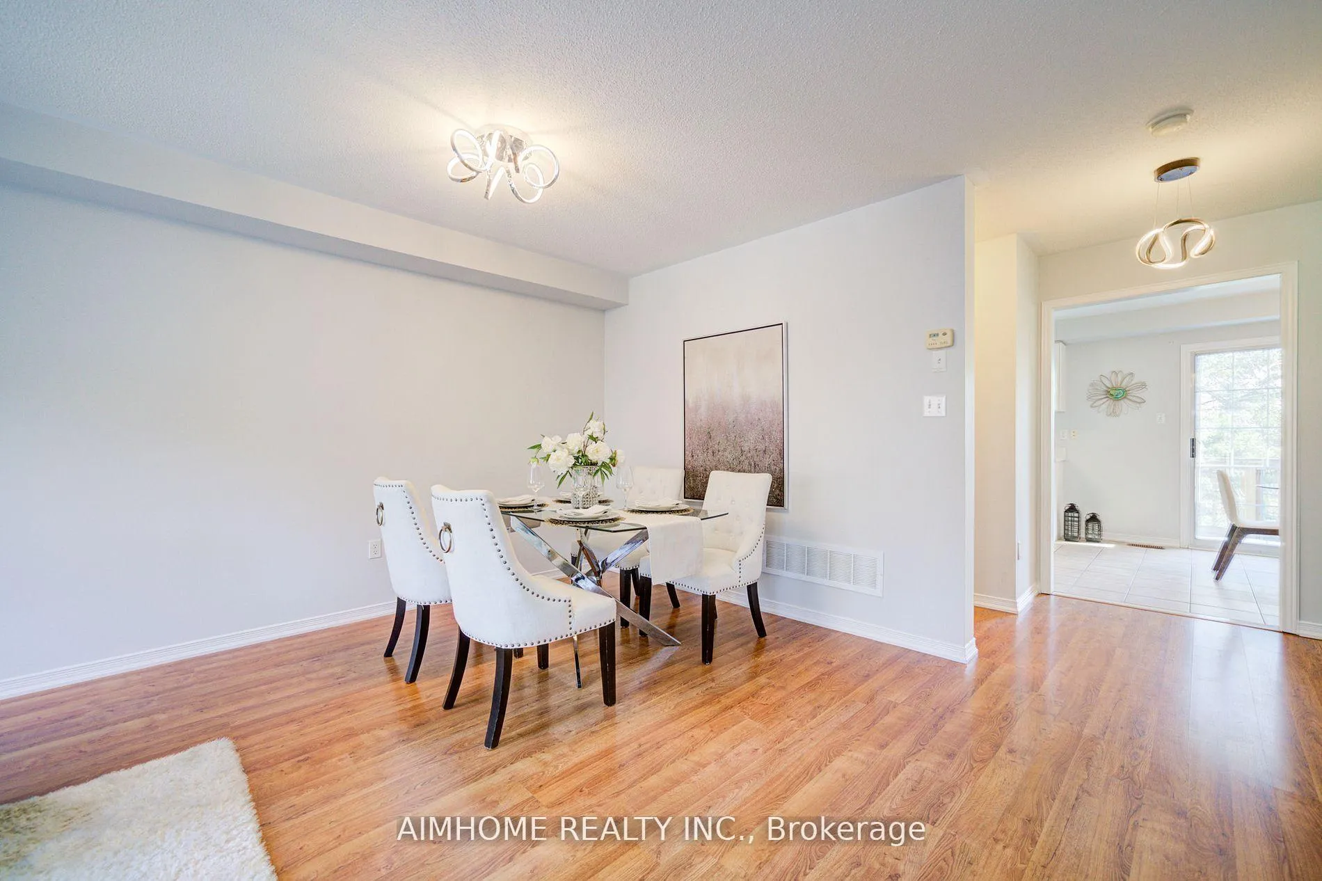 Photo 15 of 27 Warrington Way, Markham, Berczy — HOMEH