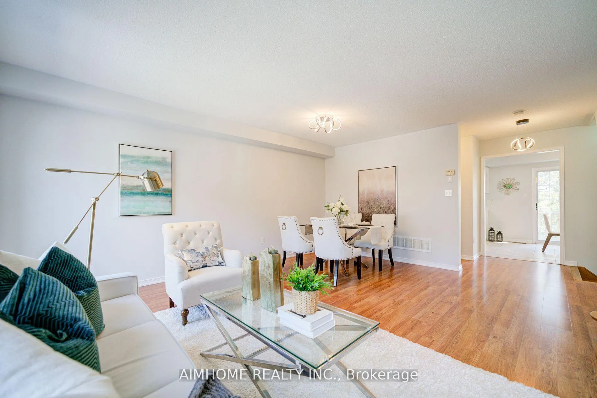 Photo 19 of 27 Warrington Way, Markham, Berczy — HOMEH