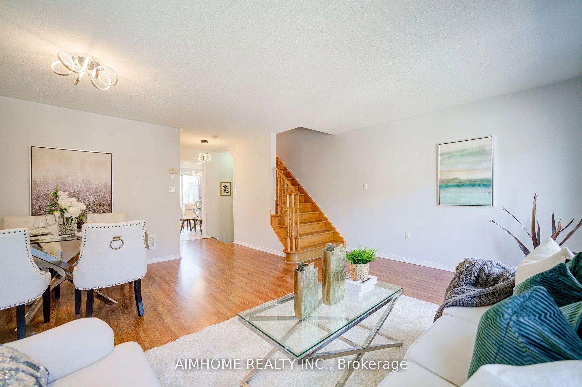 Photo 20 of 27 Warrington Way, Markham, Berczy — HOMEH