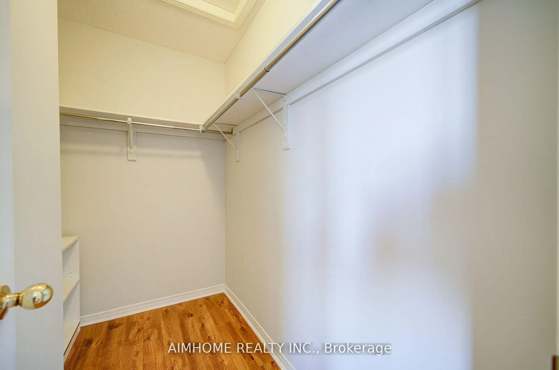 Photo 25 of 27 Warrington Way, Markham, Berczy — HOMEH