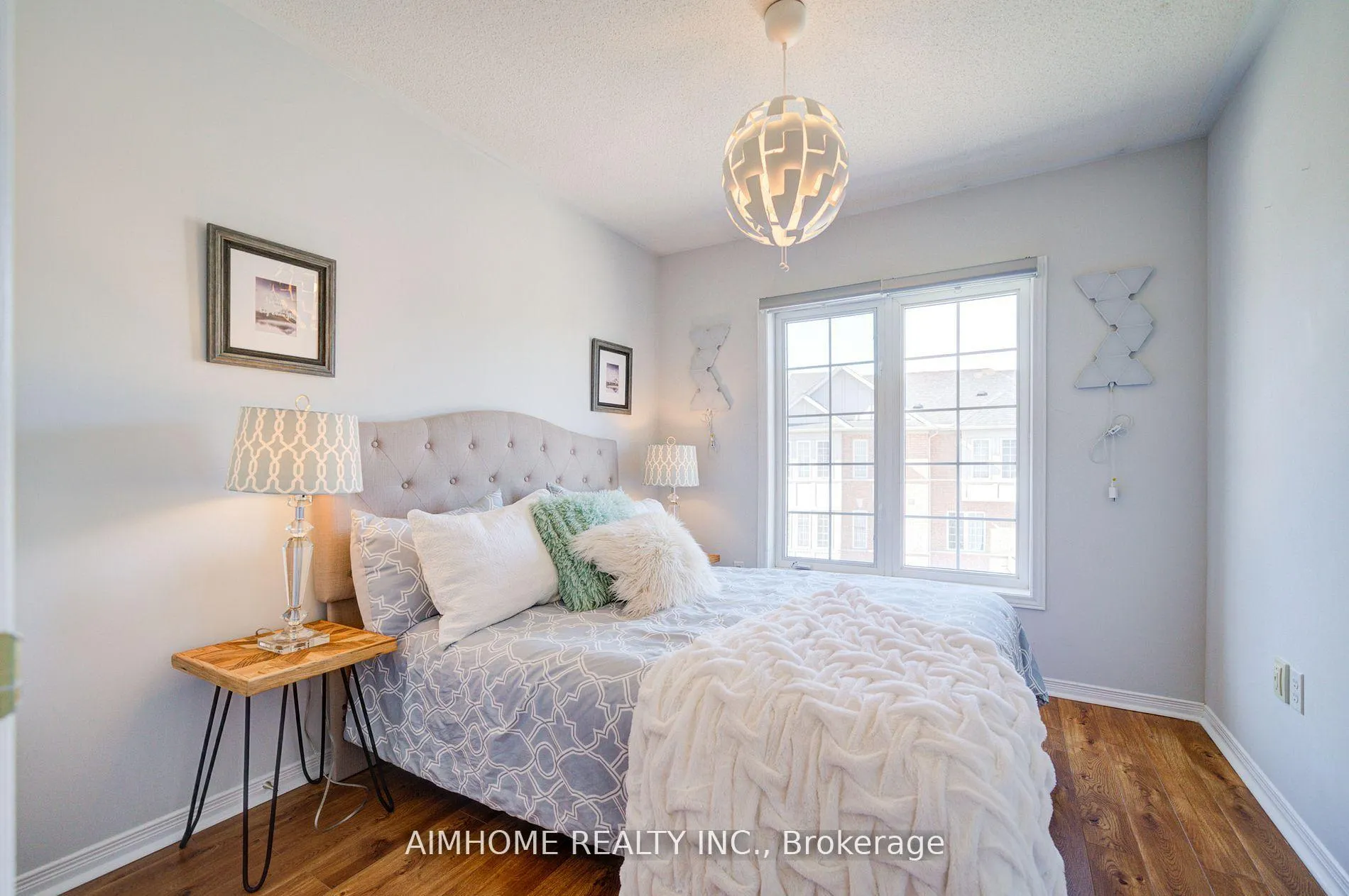 Photo 29 of 27 Warrington Way, Markham, Berczy — HOMEH