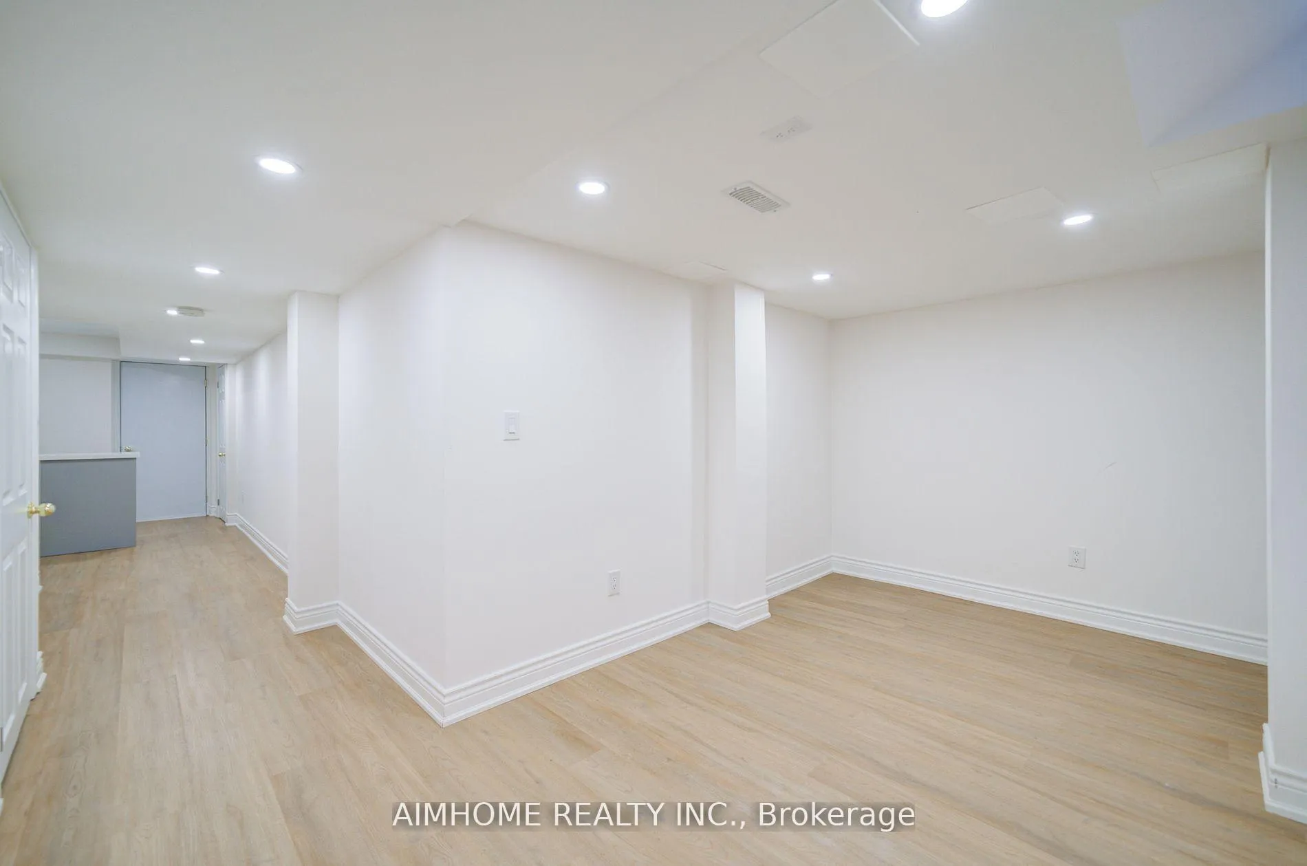 Photo 34 of 27 Warrington Way, Markham, Berczy — HOMEH