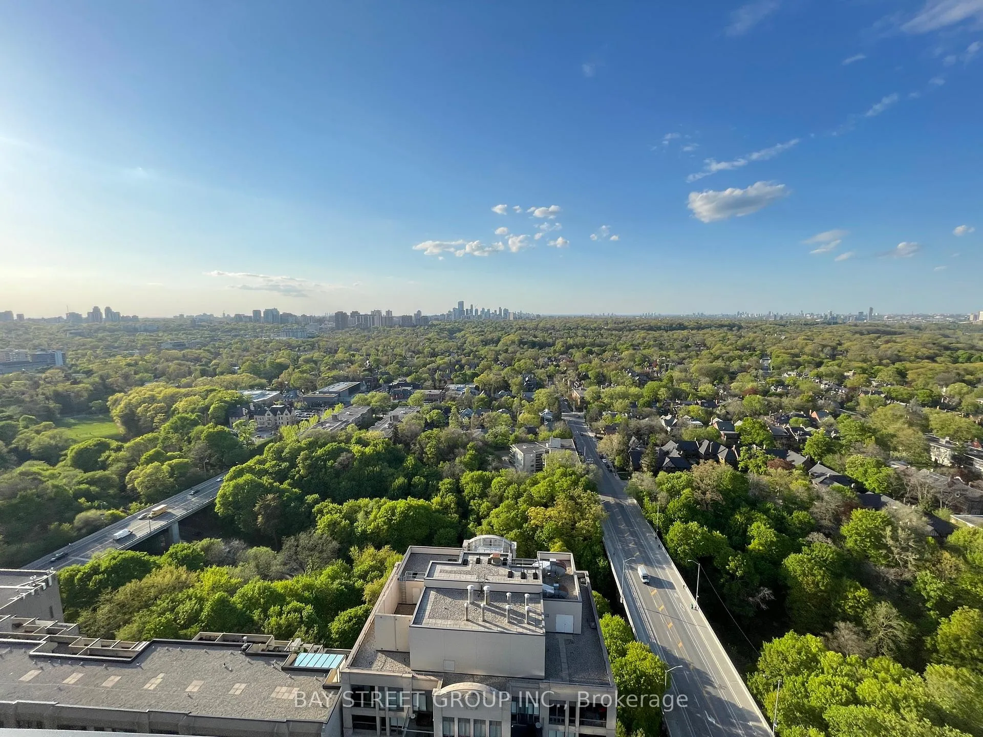 Photo 2 of Unit 2608, 395 Bloor Street E, Toronto, North St. James Town — HOMEH