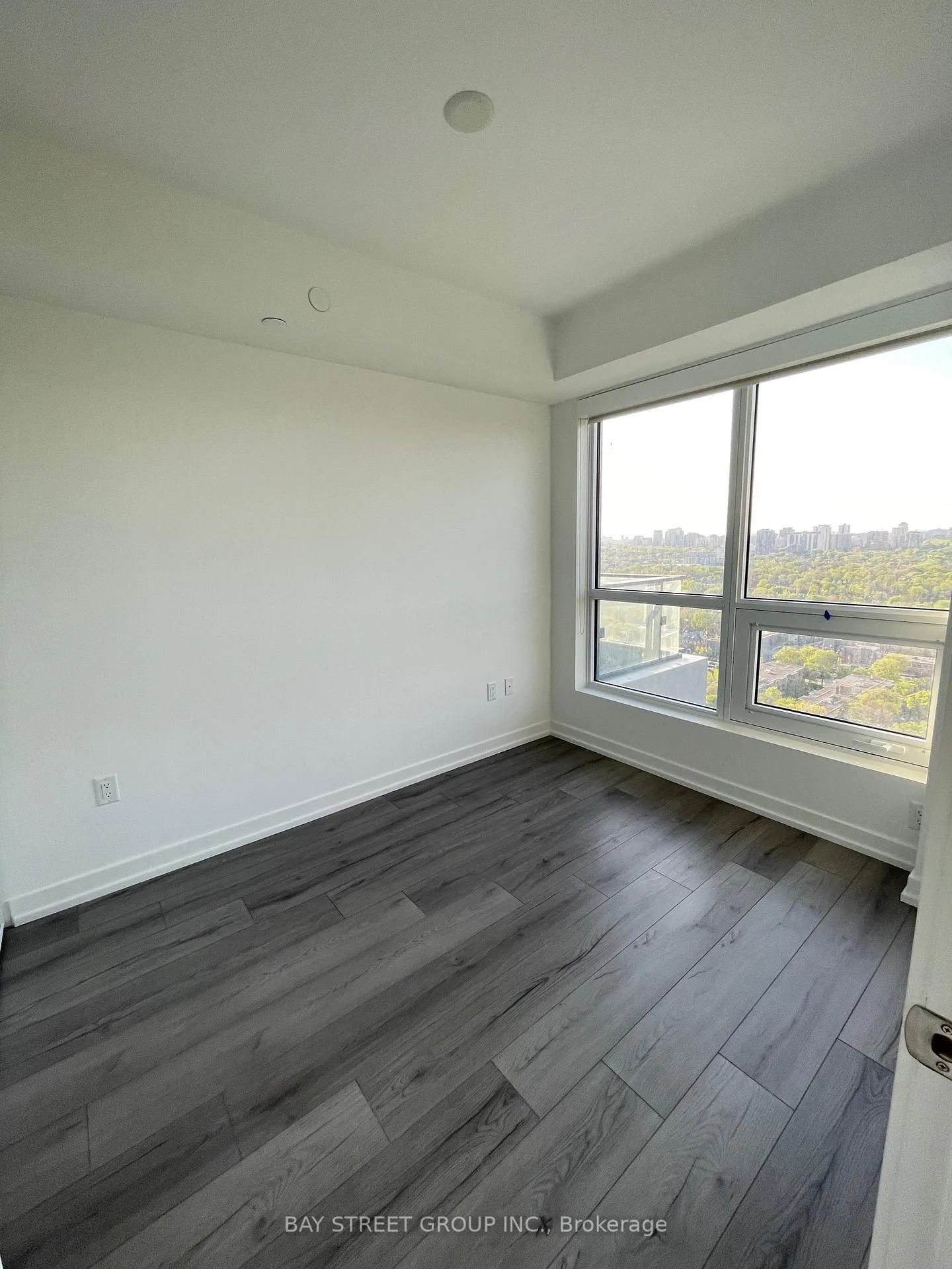 Photo 6 of Unit 2608, 395 Bloor Street E, Toronto, North St. James Town — HOMEH