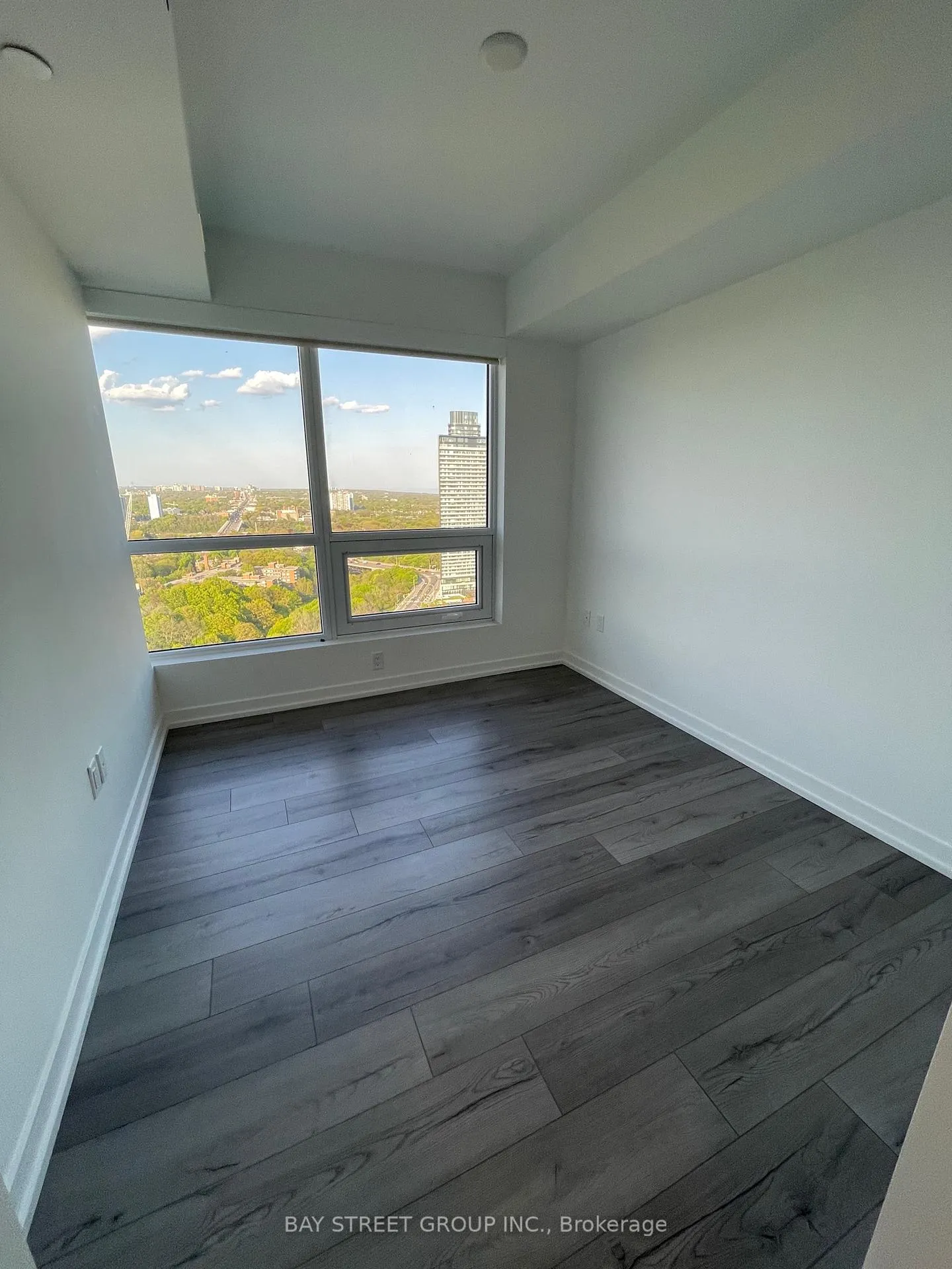 Photo 10 of Unit 2608, 395 Bloor Street E, Toronto, North St. James Town — HOMEH