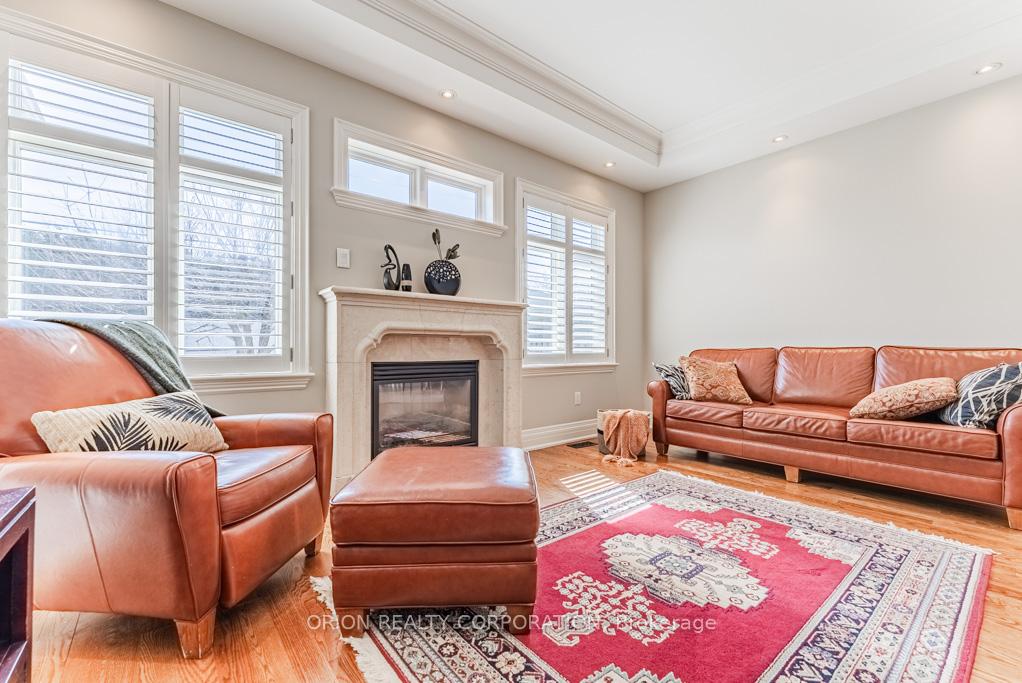 Photo 15 of 293 La Rose Avenue, Etobicoke, Willowridge-Martingrove-Richview — HOMEH