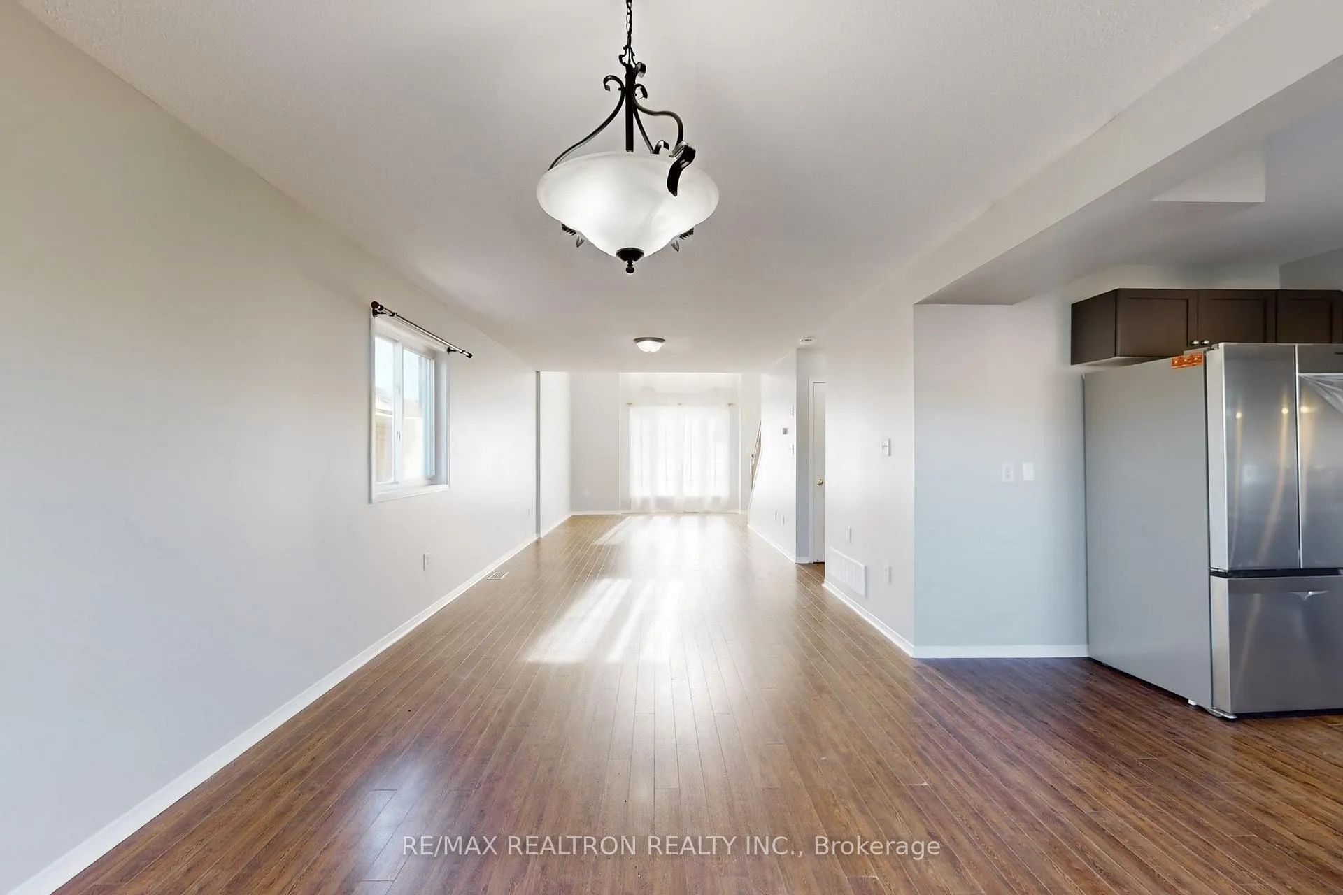 Photo 20 of 46 Watson Drive, Barrie, East Bayfield — HOMEH
