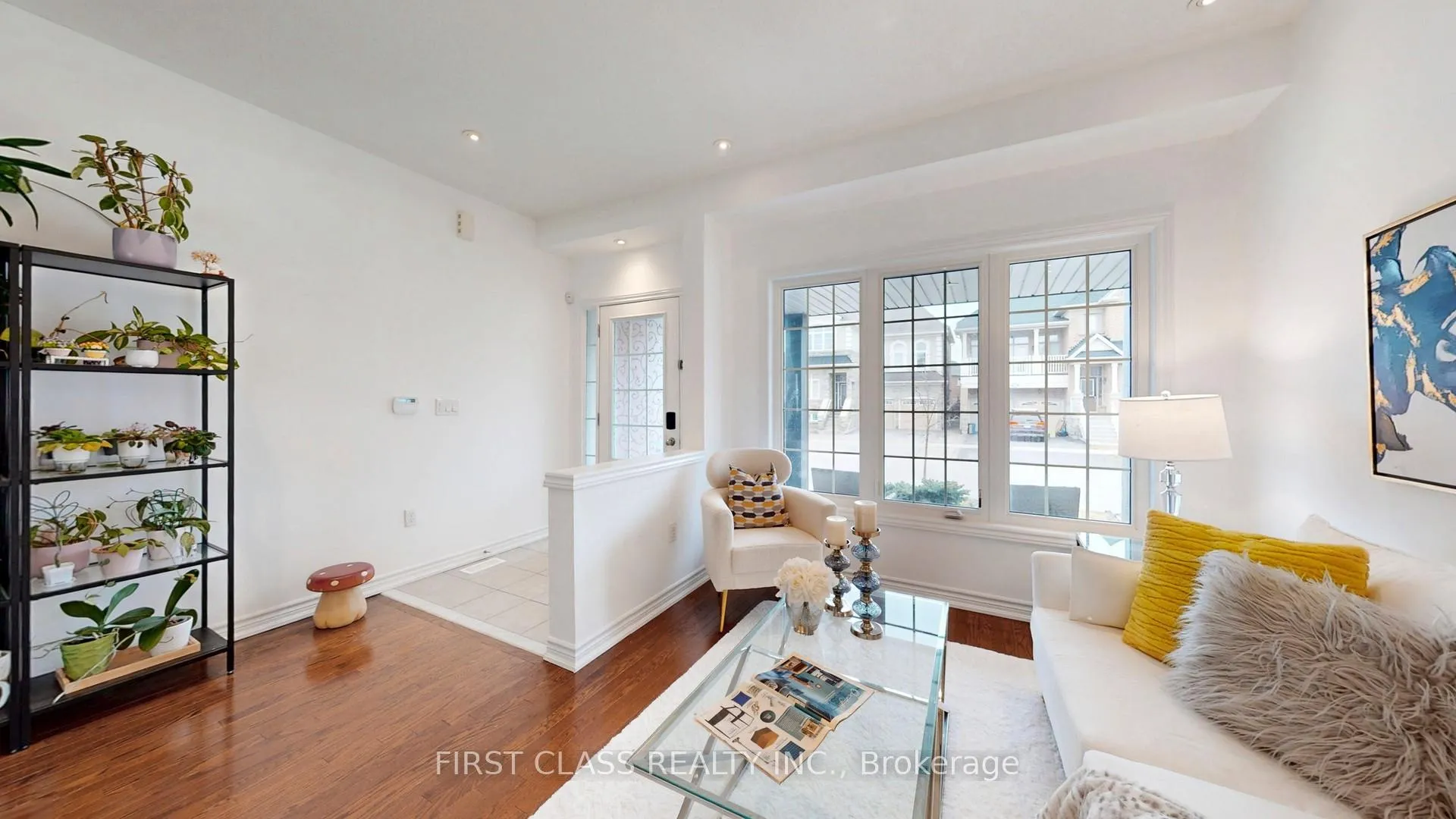 Photo 4 of 2 Beebe Crescent, Markham, Wismer — HOMEH