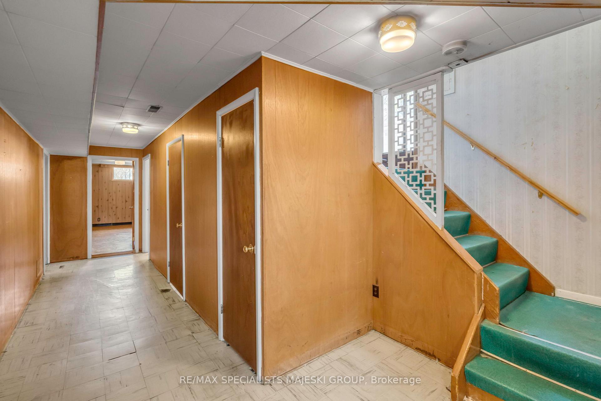 Photo 23 of 220 The Westway, Etobicoke, Kingsview Village-The Westway — HOMEH