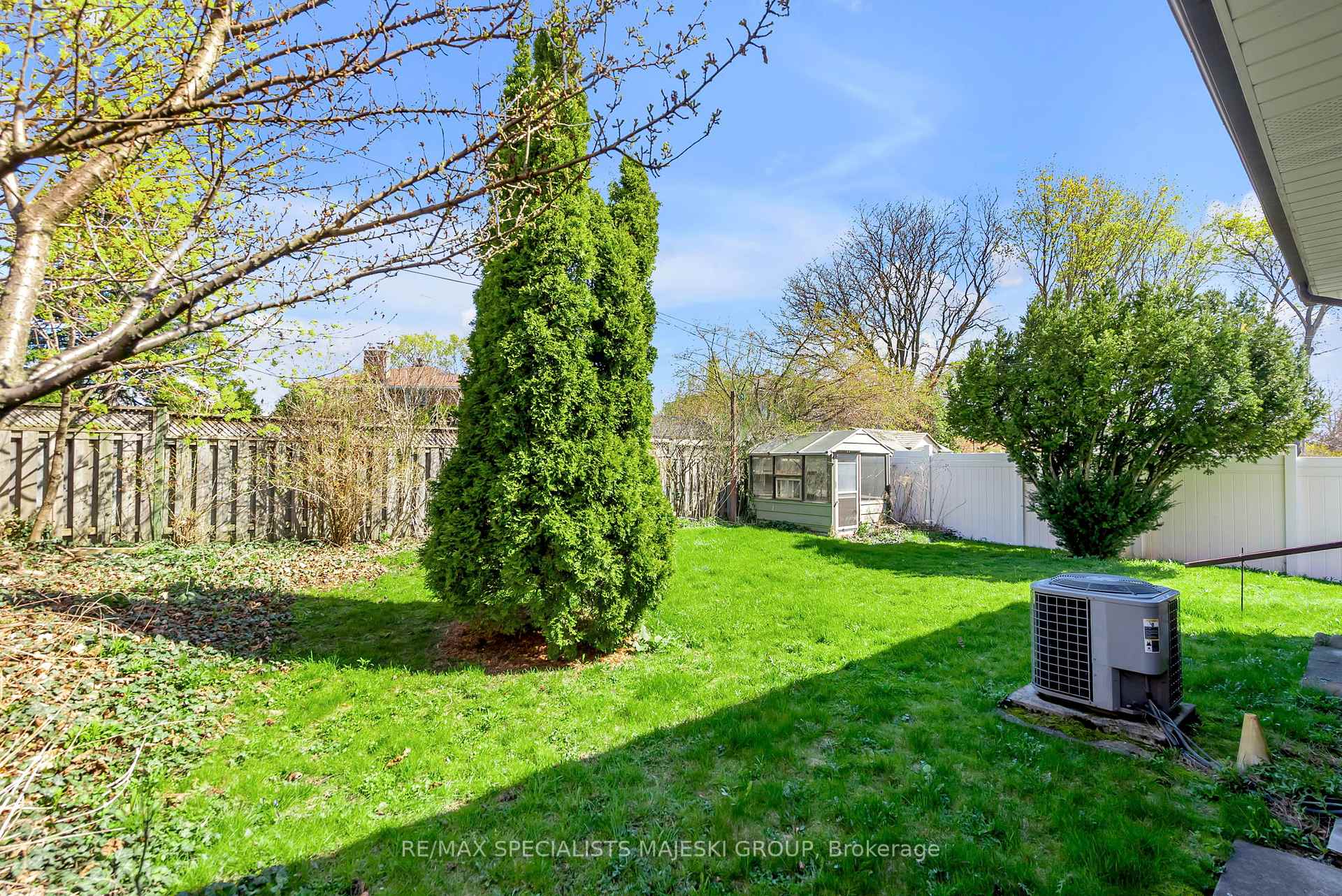 Photo 38 of 220 The Westway, Etobicoke, Kingsview Village-The Westway — HOMEH