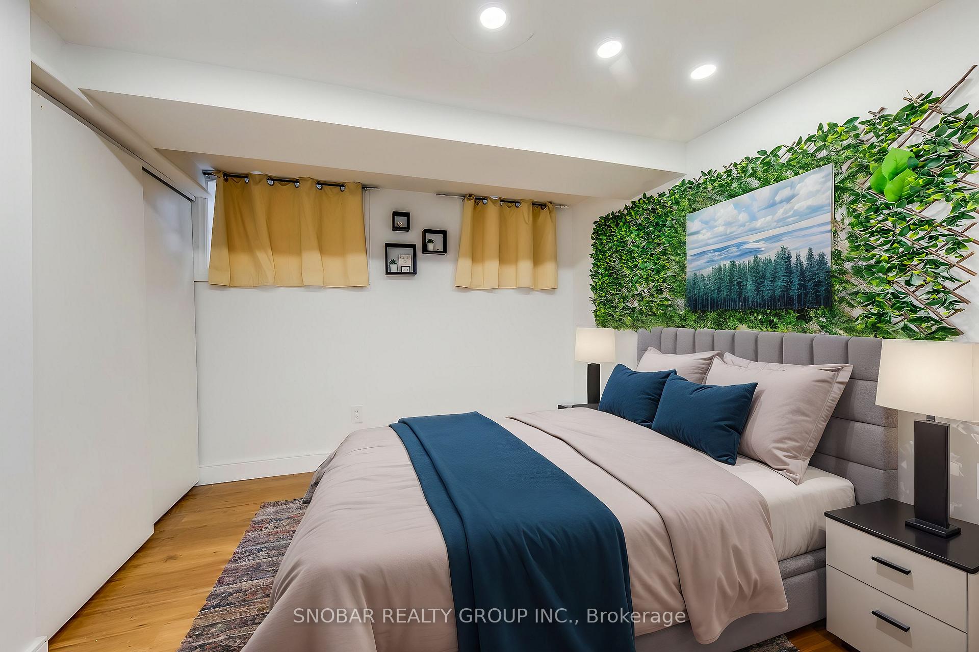 Photo 30 of 32 Dixon Road, Etobicoke, Humber Heights — HOMEH