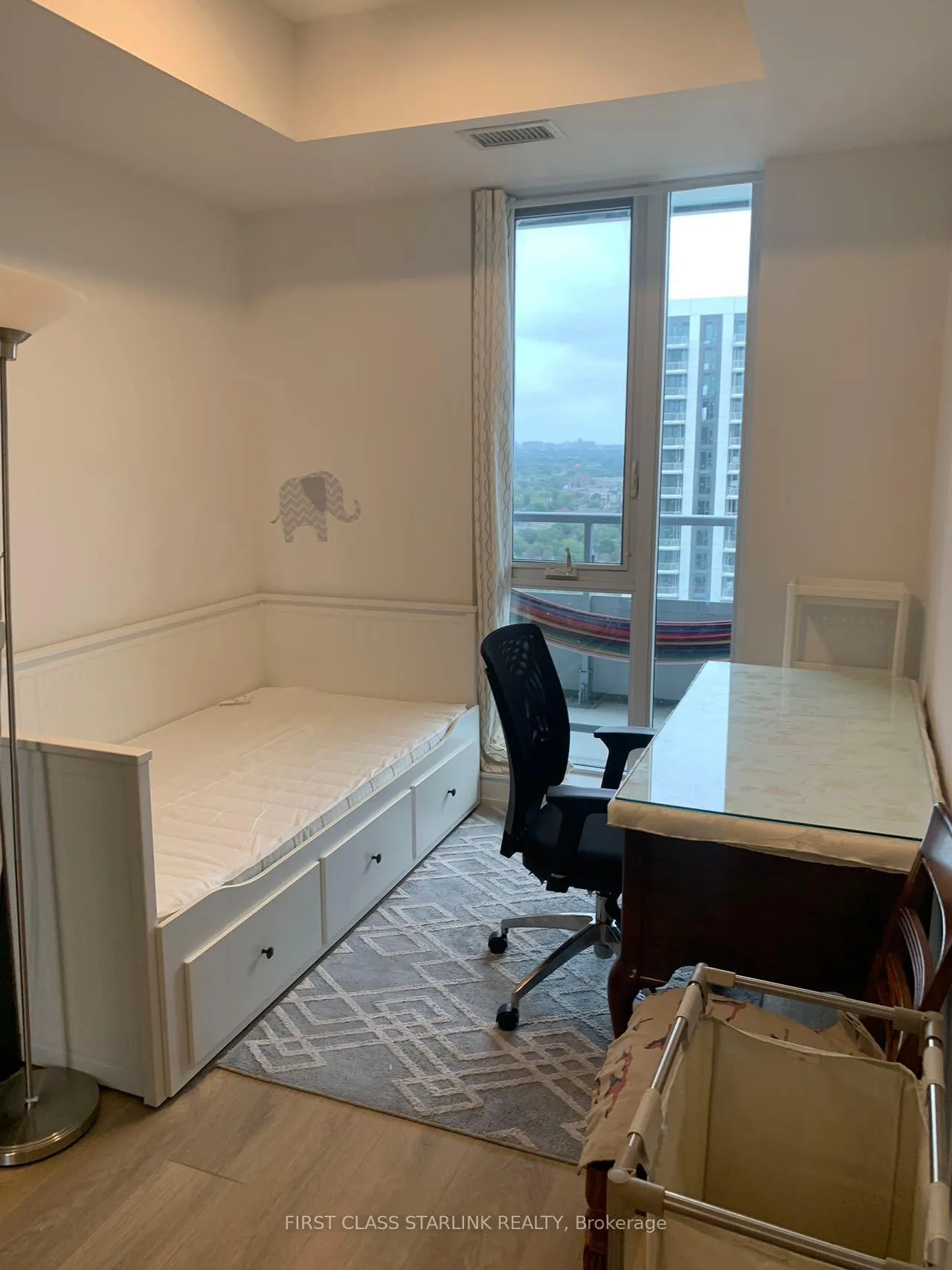 Photo 10 of Unit 2803, 225 Sumach Street N, Toronto, Regent Park — HOMEH
