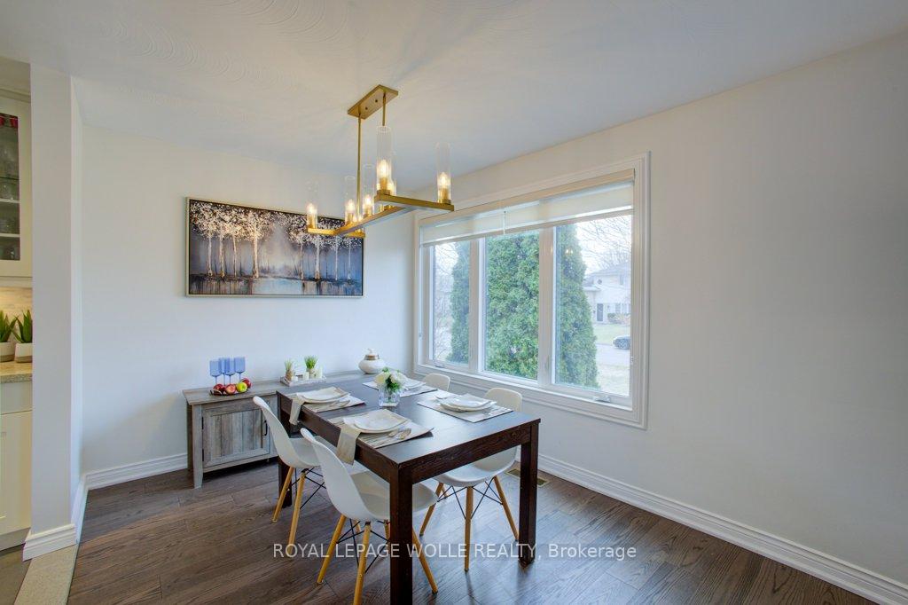 Photo 10 of 22 Brougham Crescent, Etobicoke, Kingsview Village-The Westway — HOMEH