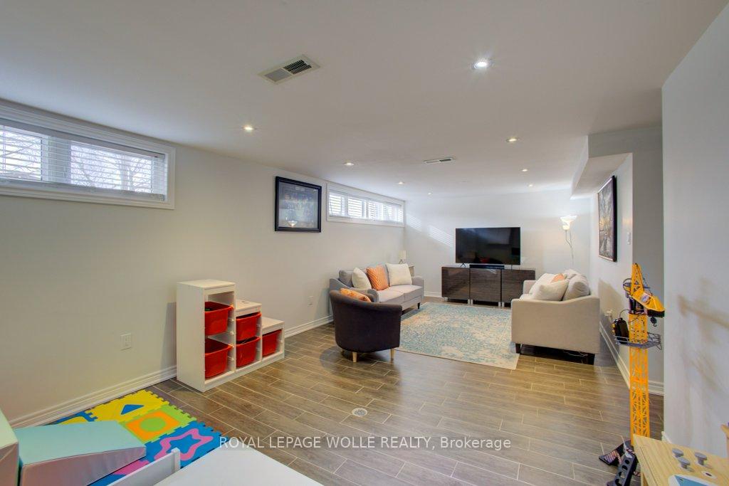 Photo 24 of 22 Brougham Crescent, Etobicoke, Kingsview Village-The Westway — HOMEH