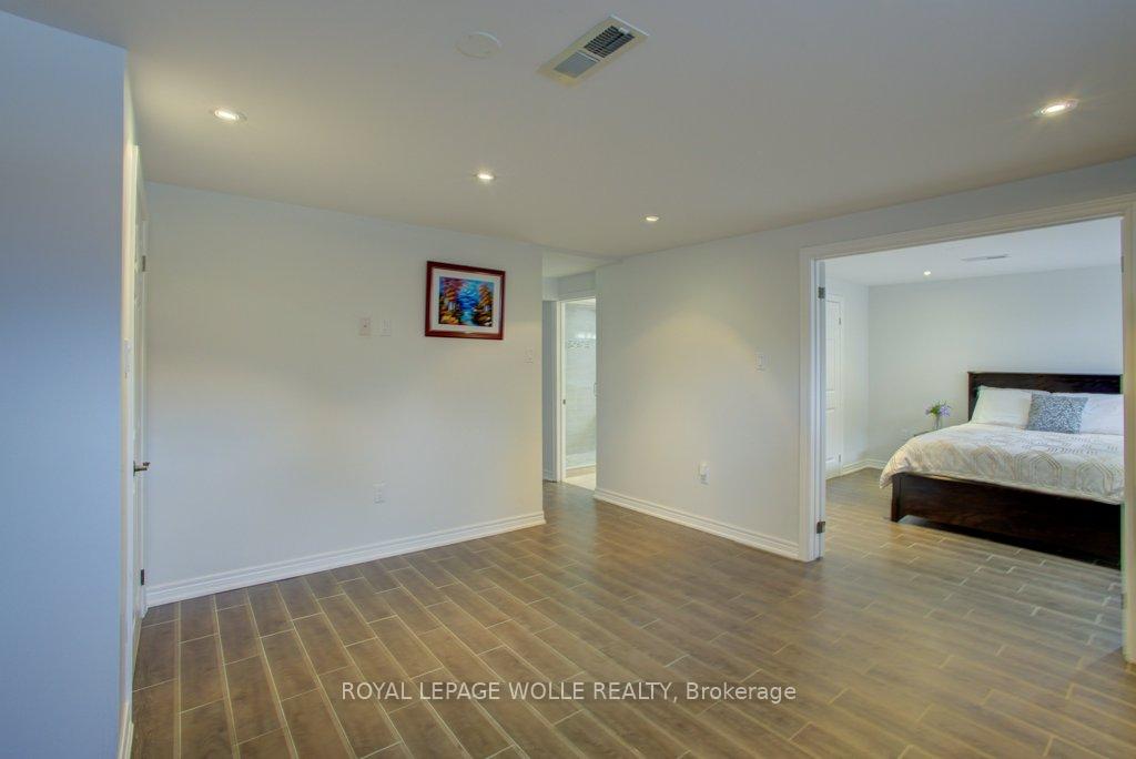 Photo 30 of 22 Brougham Crescent, Etobicoke, Kingsview Village-The Westway — HOMEH
