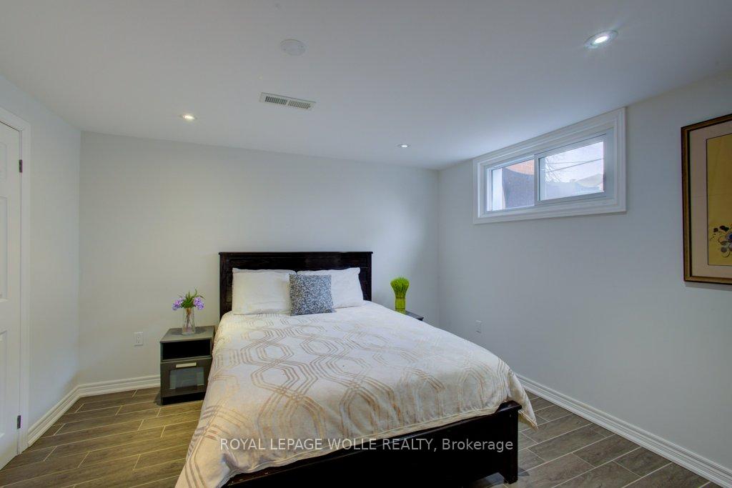 Photo 31 of 22 Brougham Crescent, Etobicoke, Kingsview Village-The Westway — HOMEH
