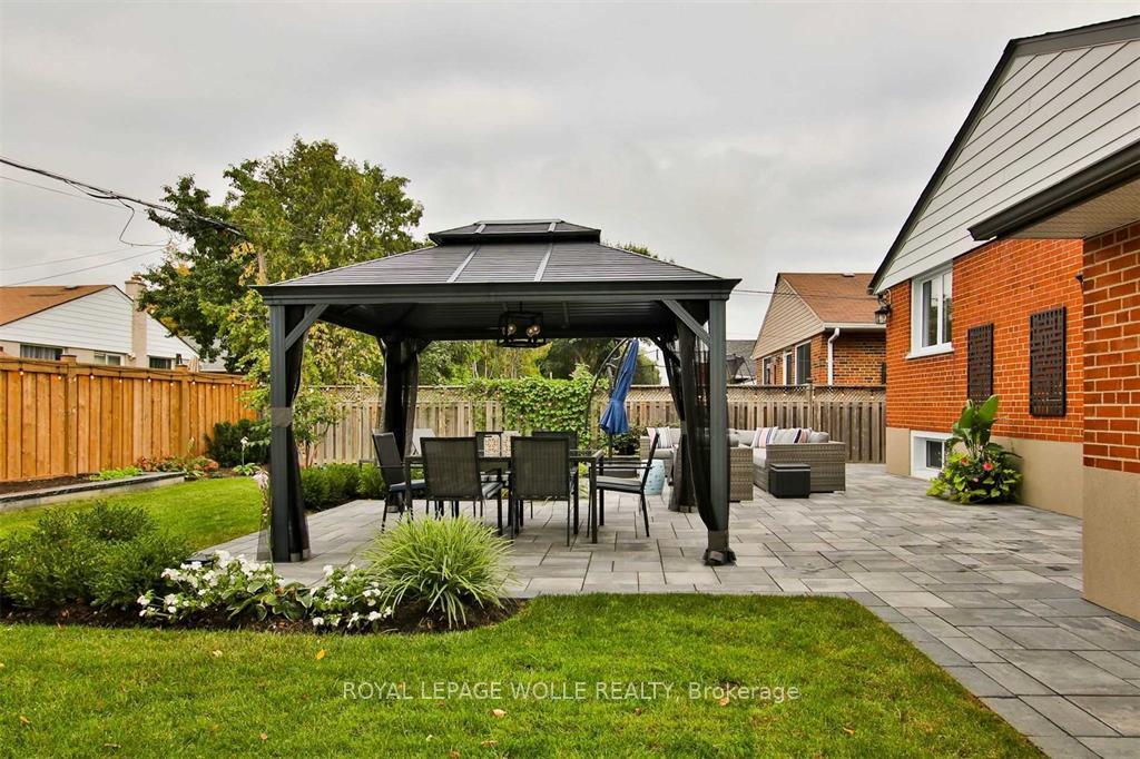 Photo 35 of 22 Brougham Crescent, Etobicoke, Kingsview Village-The Westway — HOMEH