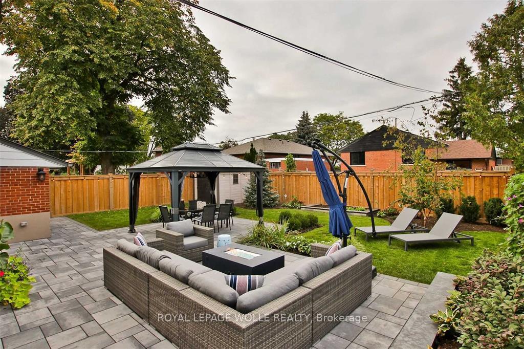 Photo 40 of 22 Brougham Crescent, Etobicoke, Kingsview Village-The Westway — HOMEH