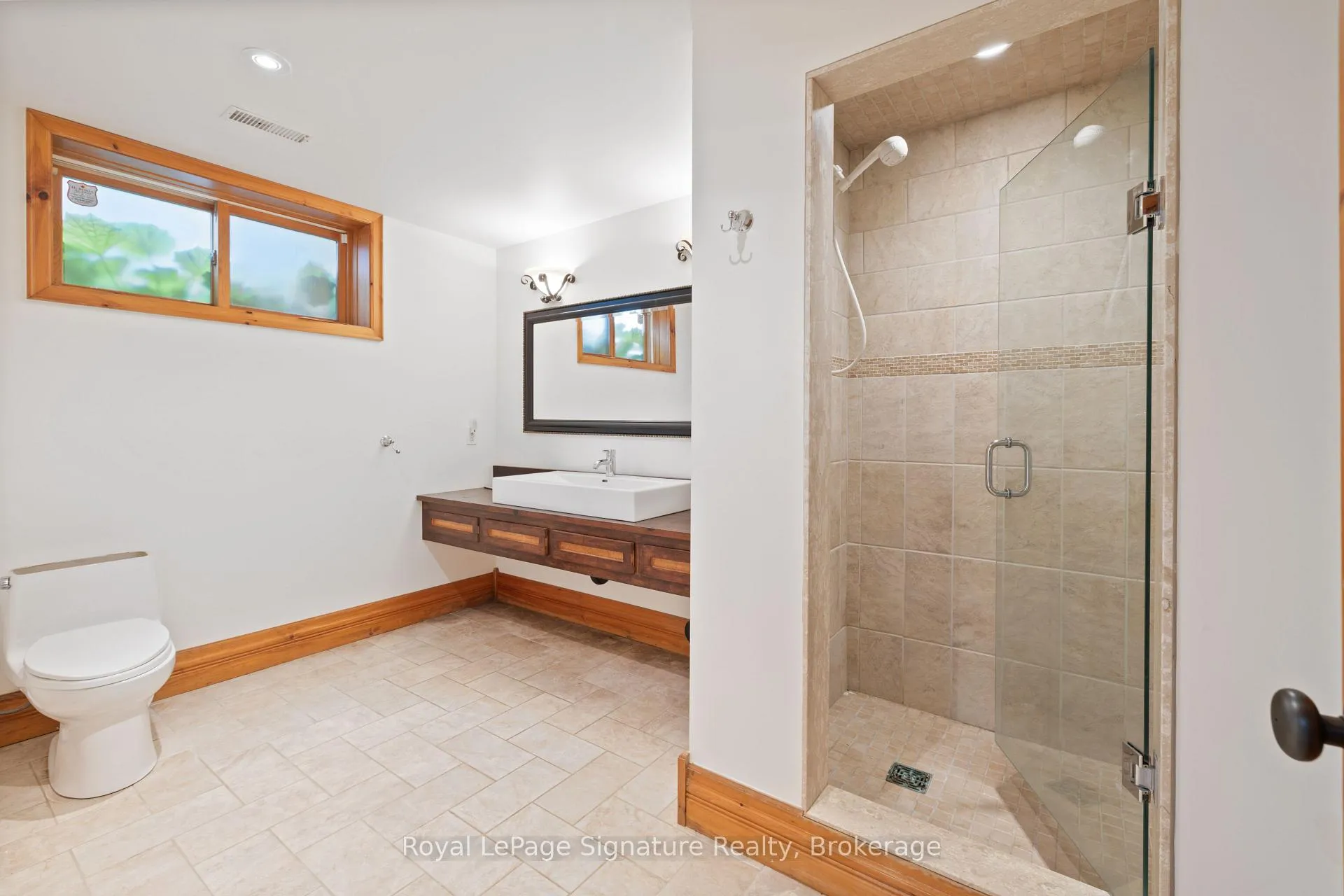 Photo 367 of 161 Snowbridge Way, Blue Mountains — HOMEH