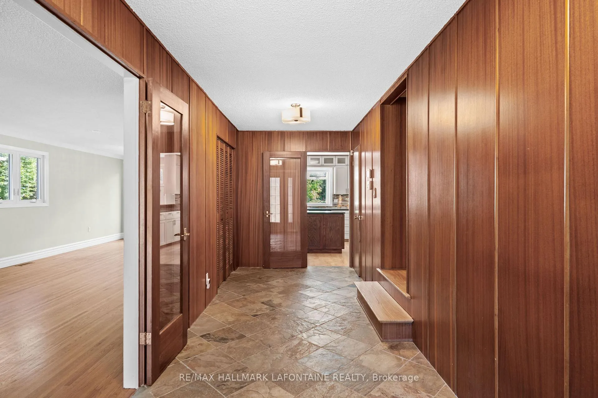 Photo 27 of 2213 Webster Avenue, Ottawa, Alta Vista — HOMEH
