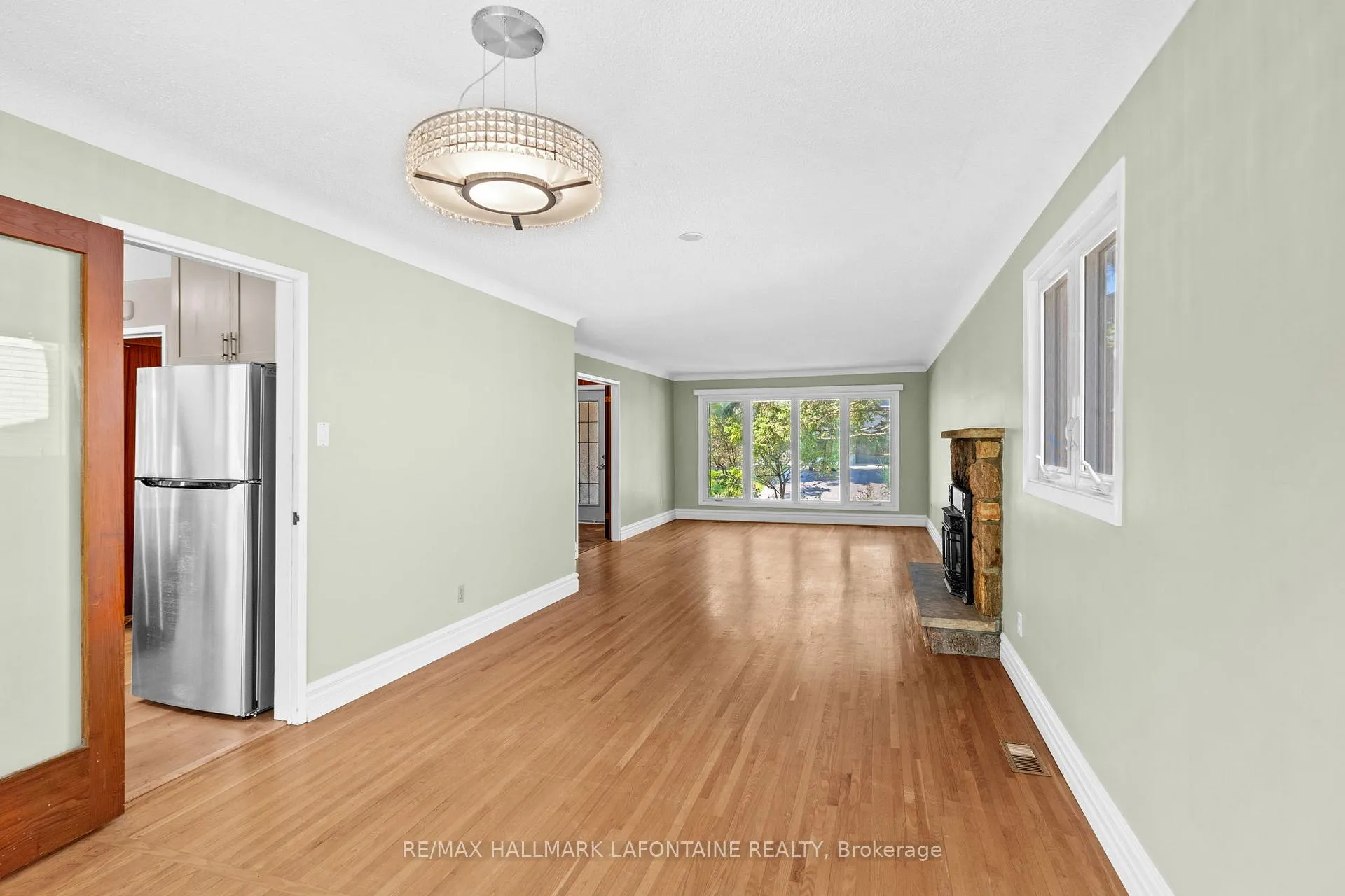 Photo 50 of 2213 Webster Avenue, Ottawa, Alta Vista — HOMEH