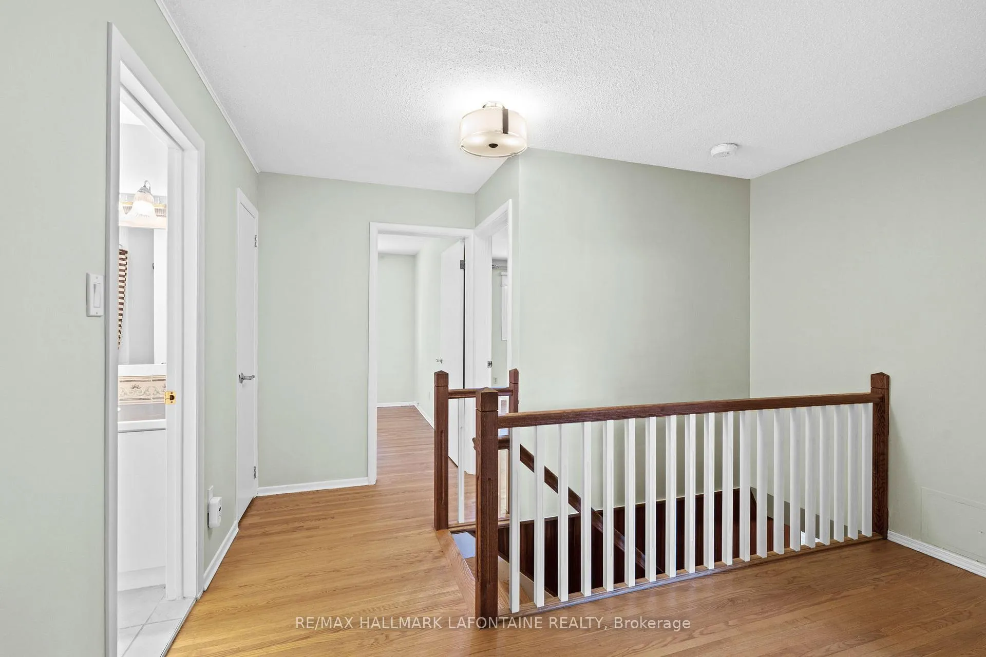 Photo 148 of 2213 Webster Avenue, Ottawa, Alta Vista — HOMEH