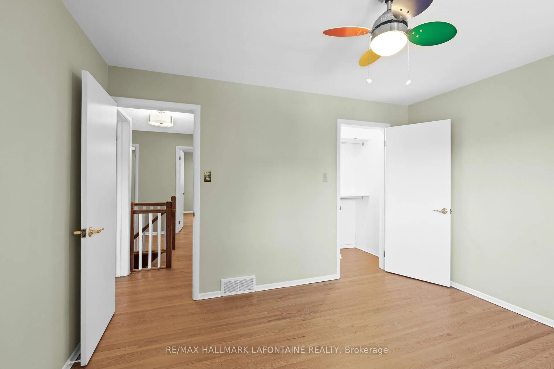 Photo 208 of 2213 Webster Avenue, Ottawa, Alta Vista — HOMEH