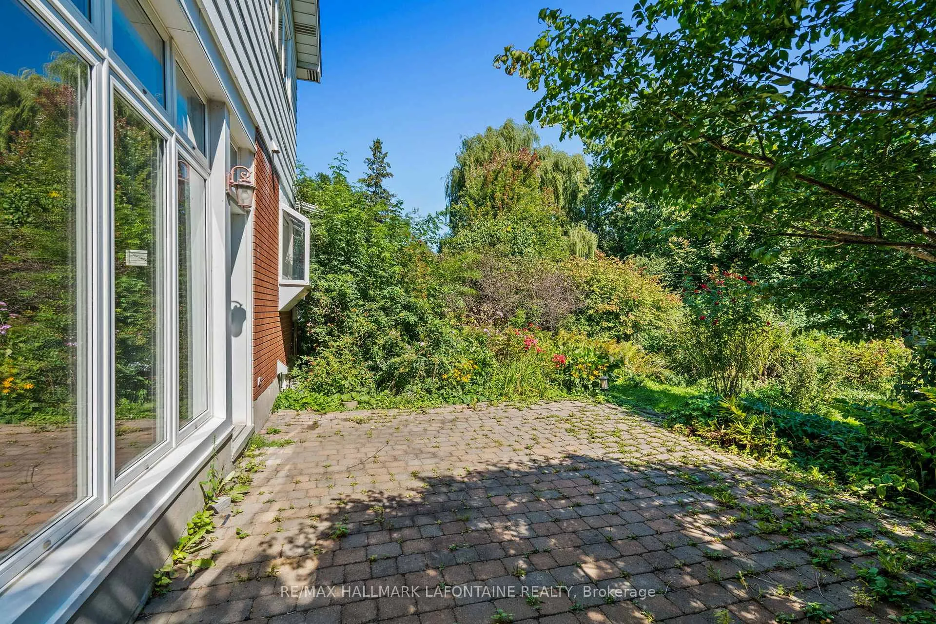 Photo 262 of 2213 Webster Avenue, Ottawa, Alta Vista — HOMEH