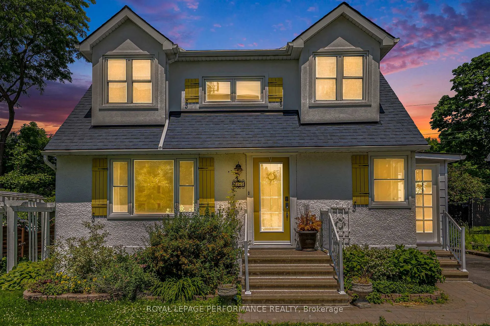 Photo 353 of 1245 Randall Avenue, Ottawa, Alta Vista — HOMEH