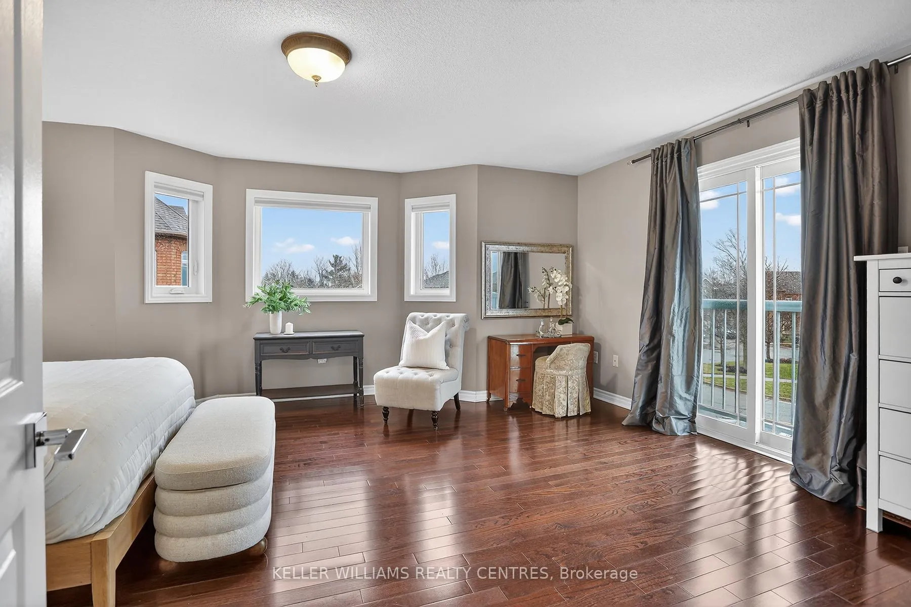 Photo 16 of 370 Strouds Lane, Pickering, Highbush — HOMEH