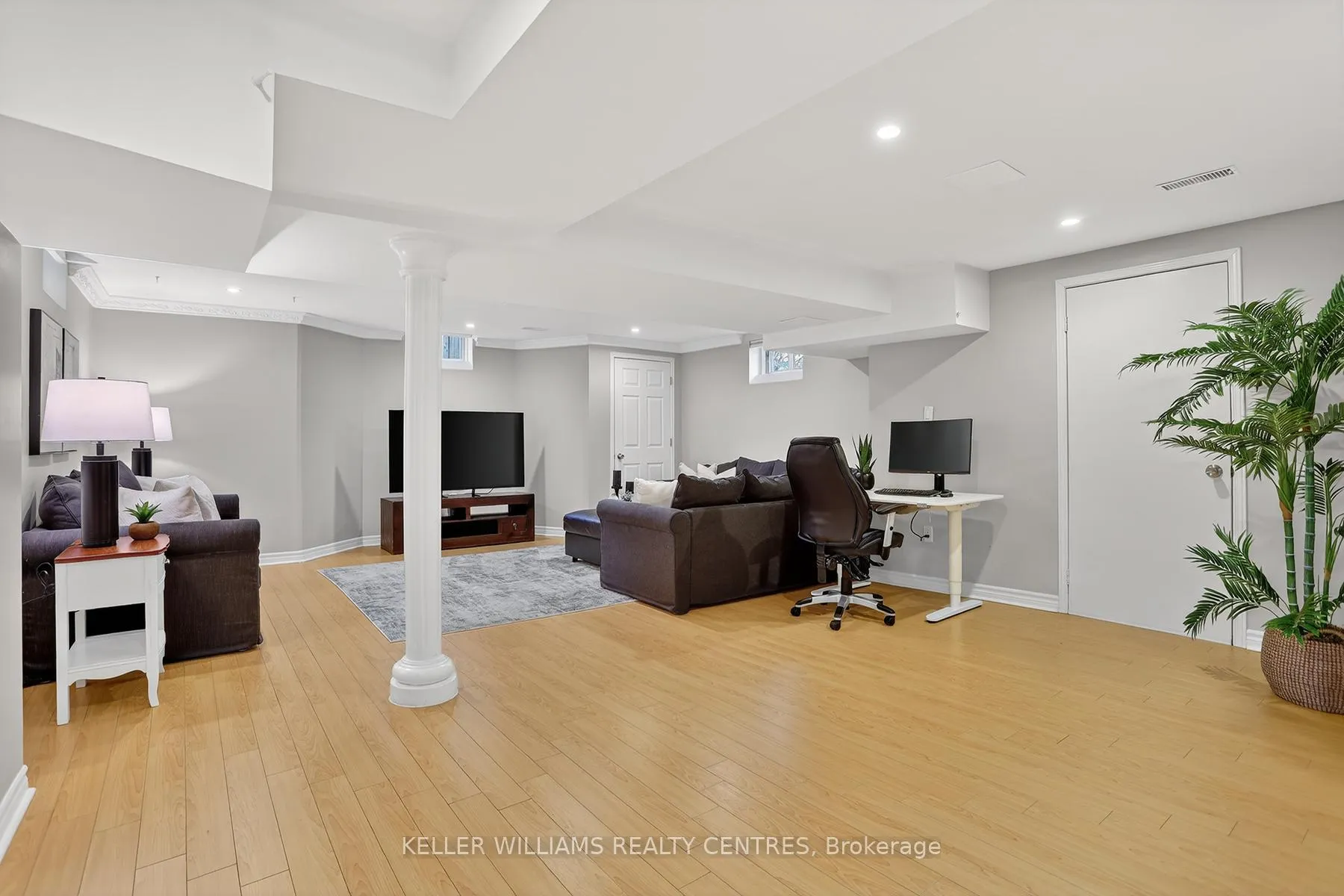 Photo 25 of 370 Strouds Lane, Pickering, Highbush — HOMEH