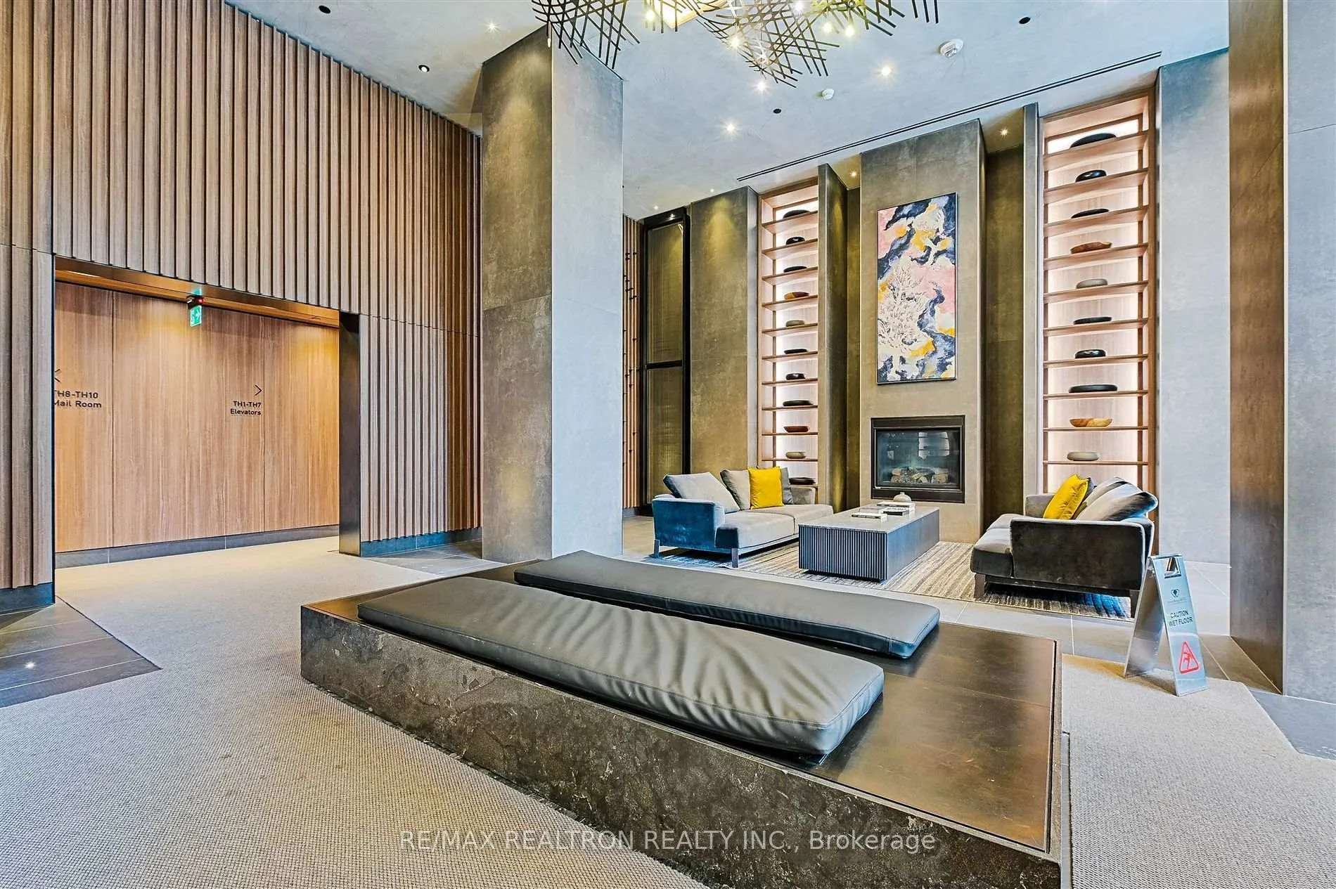 Photo 3 of Unit 4312, 55 Charles Street E, Toronto, Church-Yonge Corridor — HOMEH