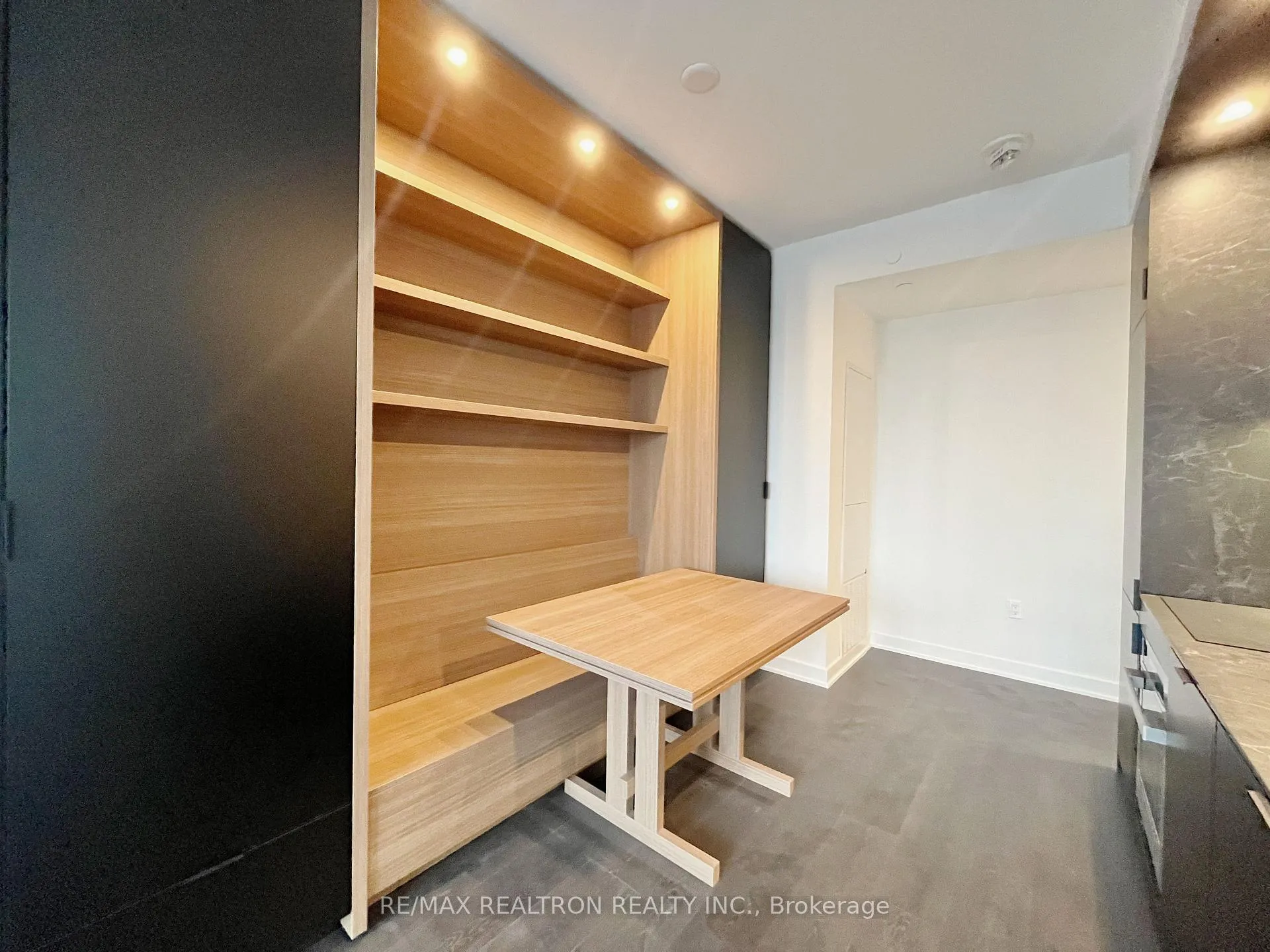 Photo 8 of Unit 4312, 55 Charles Street E, Toronto, Church-Yonge Corridor — HOMEH