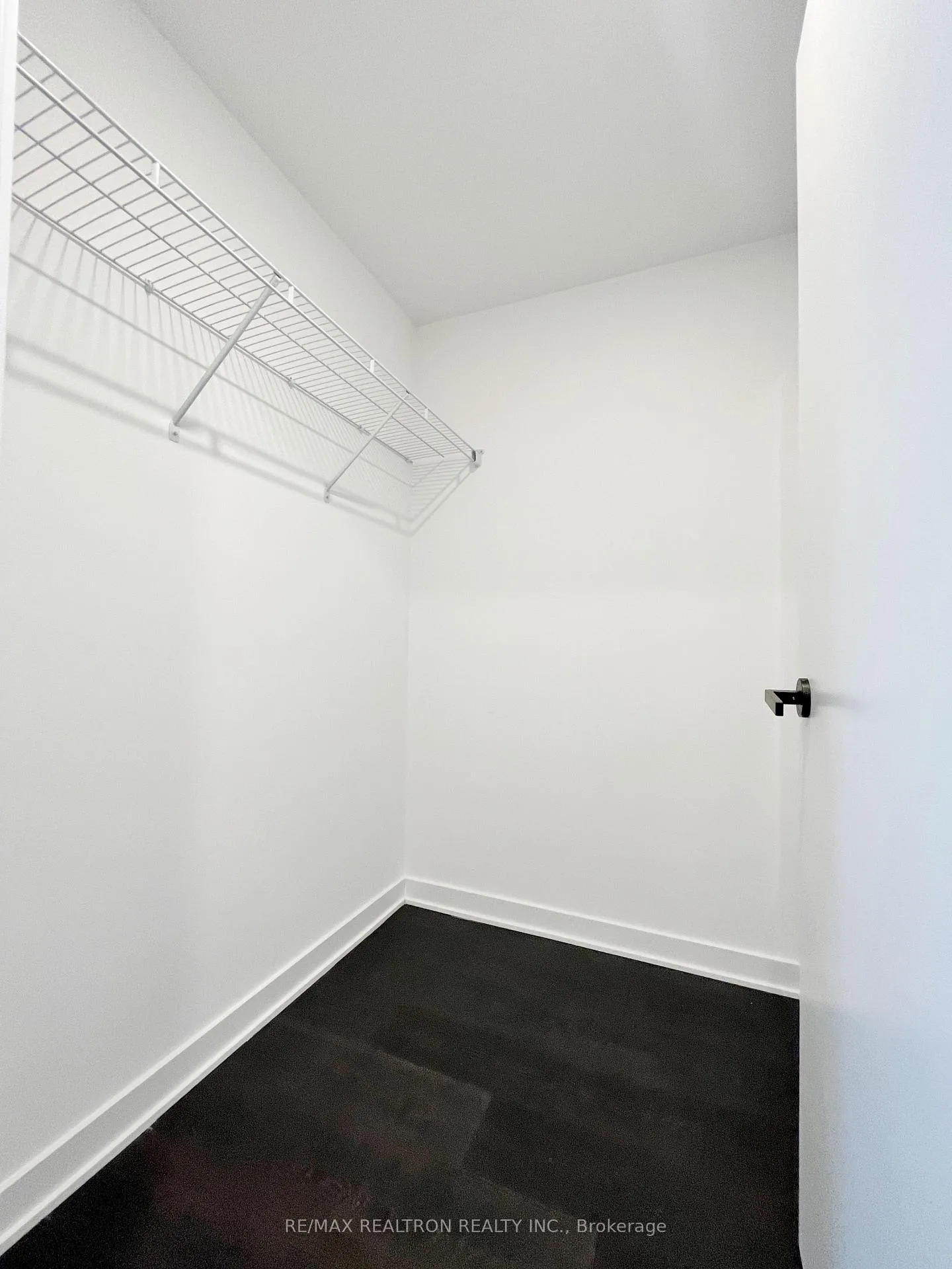 Photo 12 of Unit 4312, 55 Charles Street E, Toronto, Church-Yonge Corridor — HOMEH