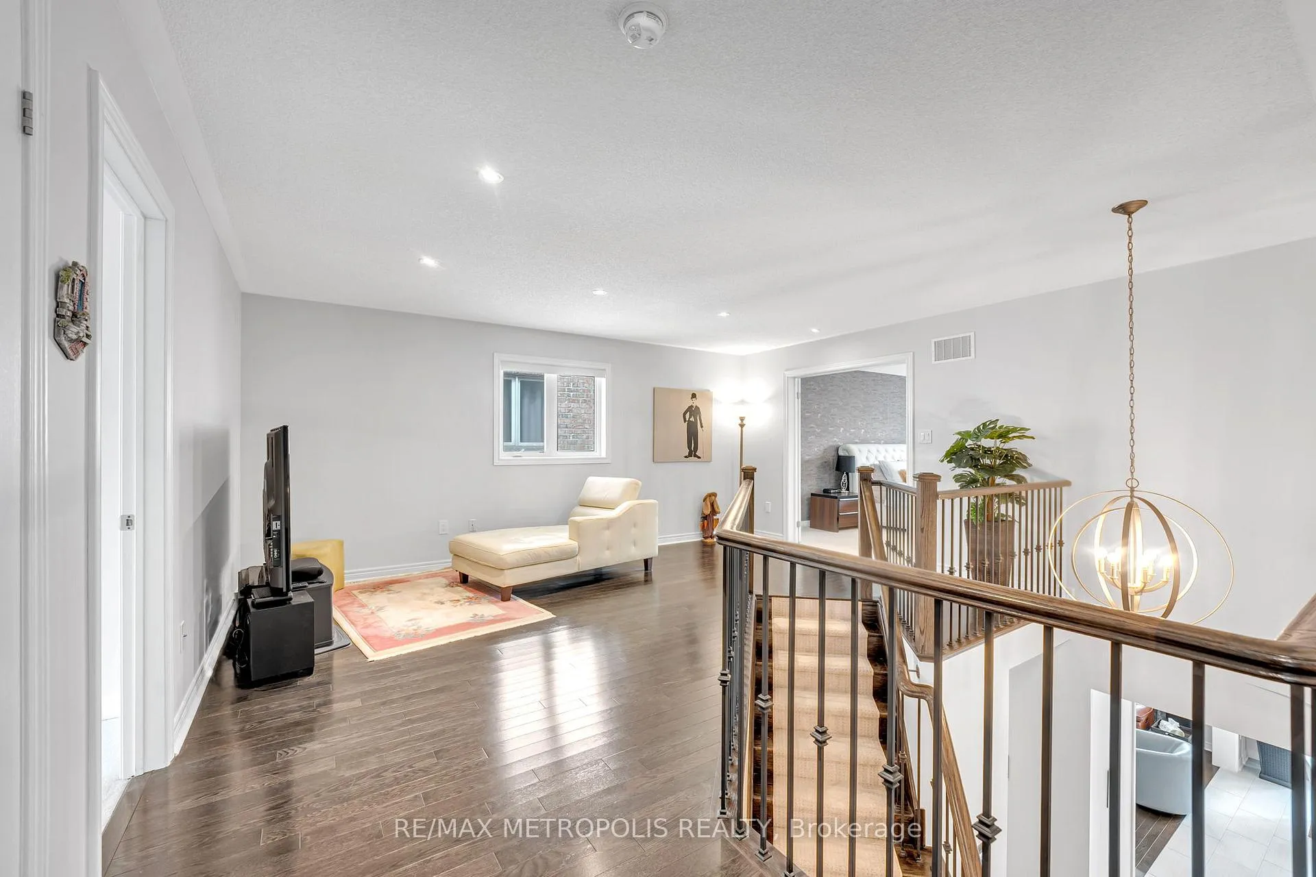 Photo 157 of 15 Rumbellow Crescent, Ajax, Northeast Ajax — HOMEH