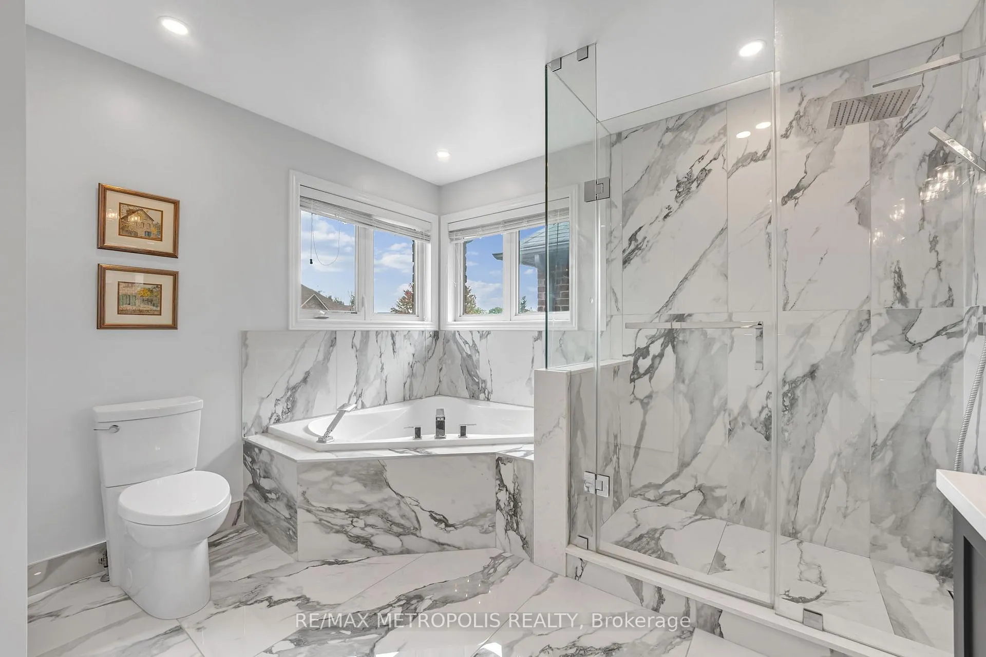 Photo 205 of 15 Rumbellow Crescent, Ajax, Northeast Ajax — HOMEH
