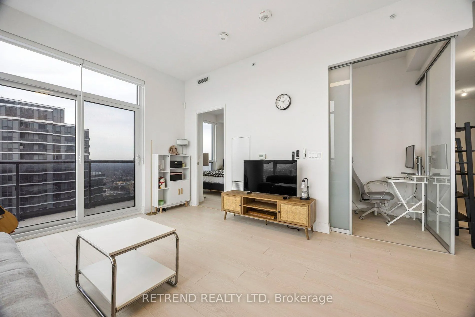Photo 4 of Unit 3302, 30 Gibbs Road, Etobicoke, Islington-City Centre West — HOMEH