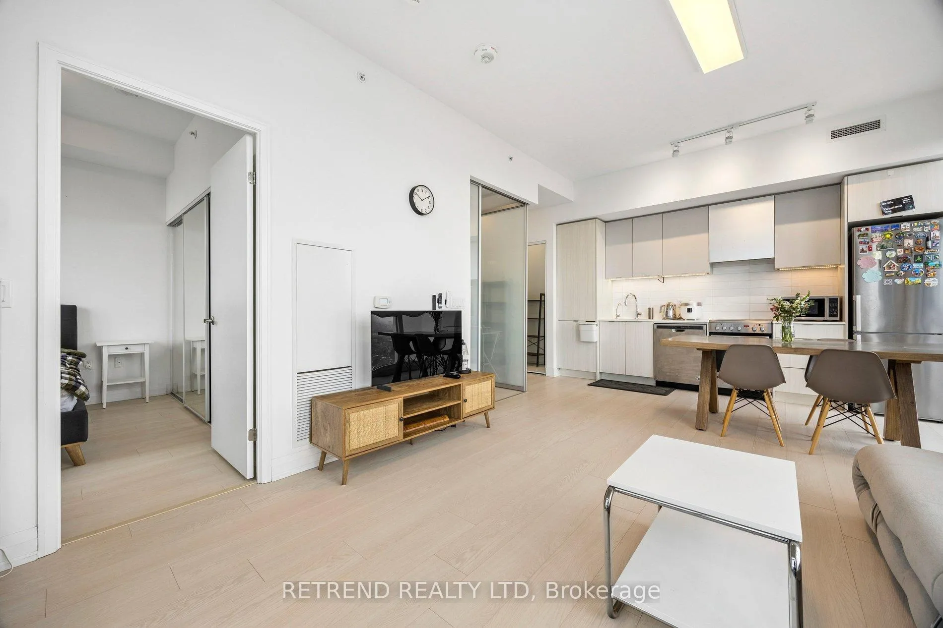 Photo 6 of Unit 3302, 30 Gibbs Road, Etobicoke, Islington-City Centre West — HOMEH