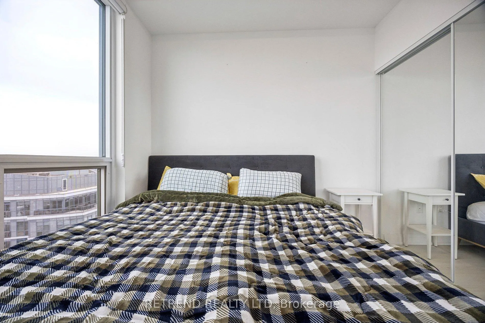Photo 11 of Unit 3302, 30 Gibbs Road, Etobicoke, Islington-City Centre West — HOMEH