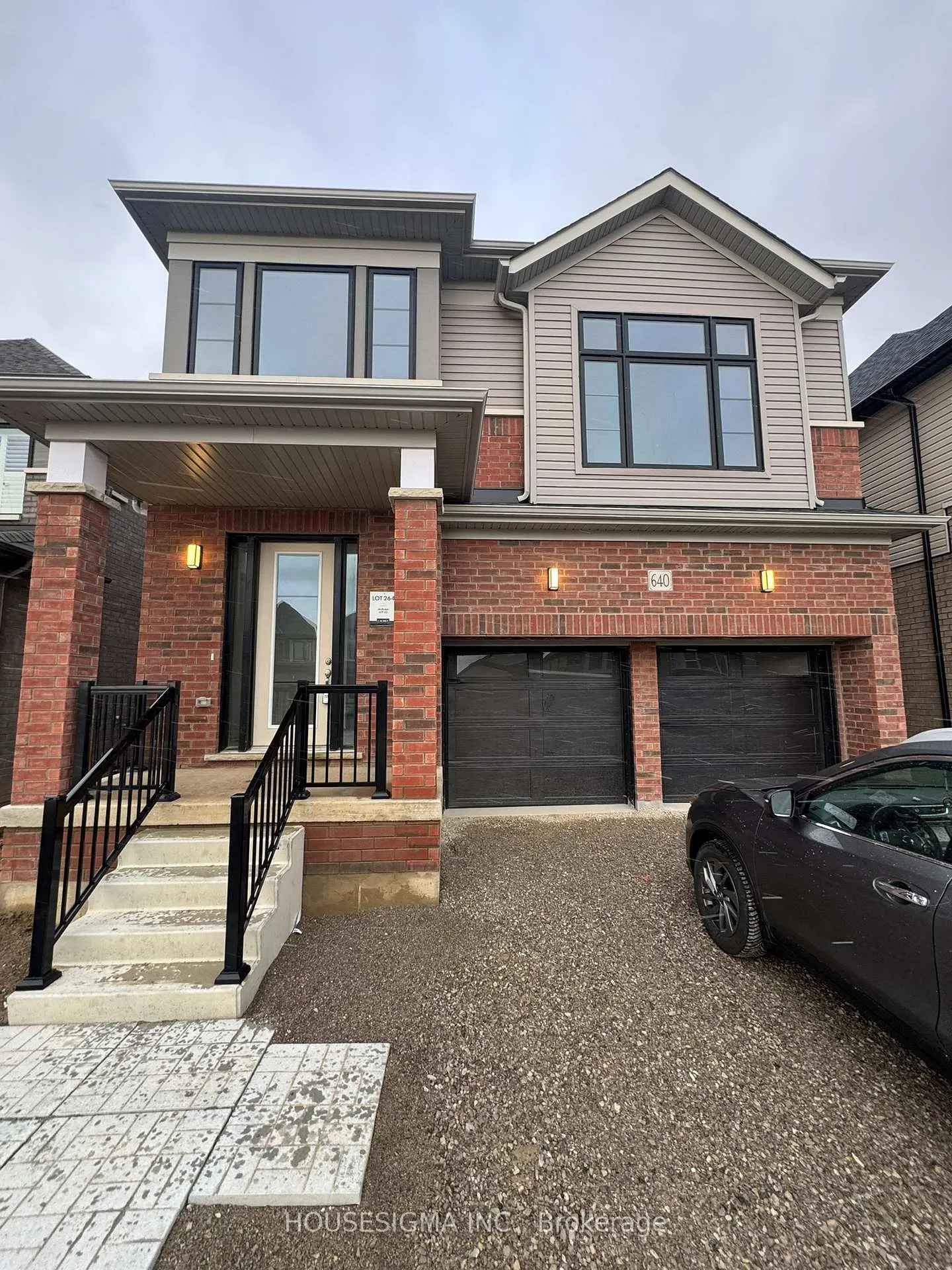Photo 1 of 640 Windwood Drive, Hamilton, Binbrook — HOMEH