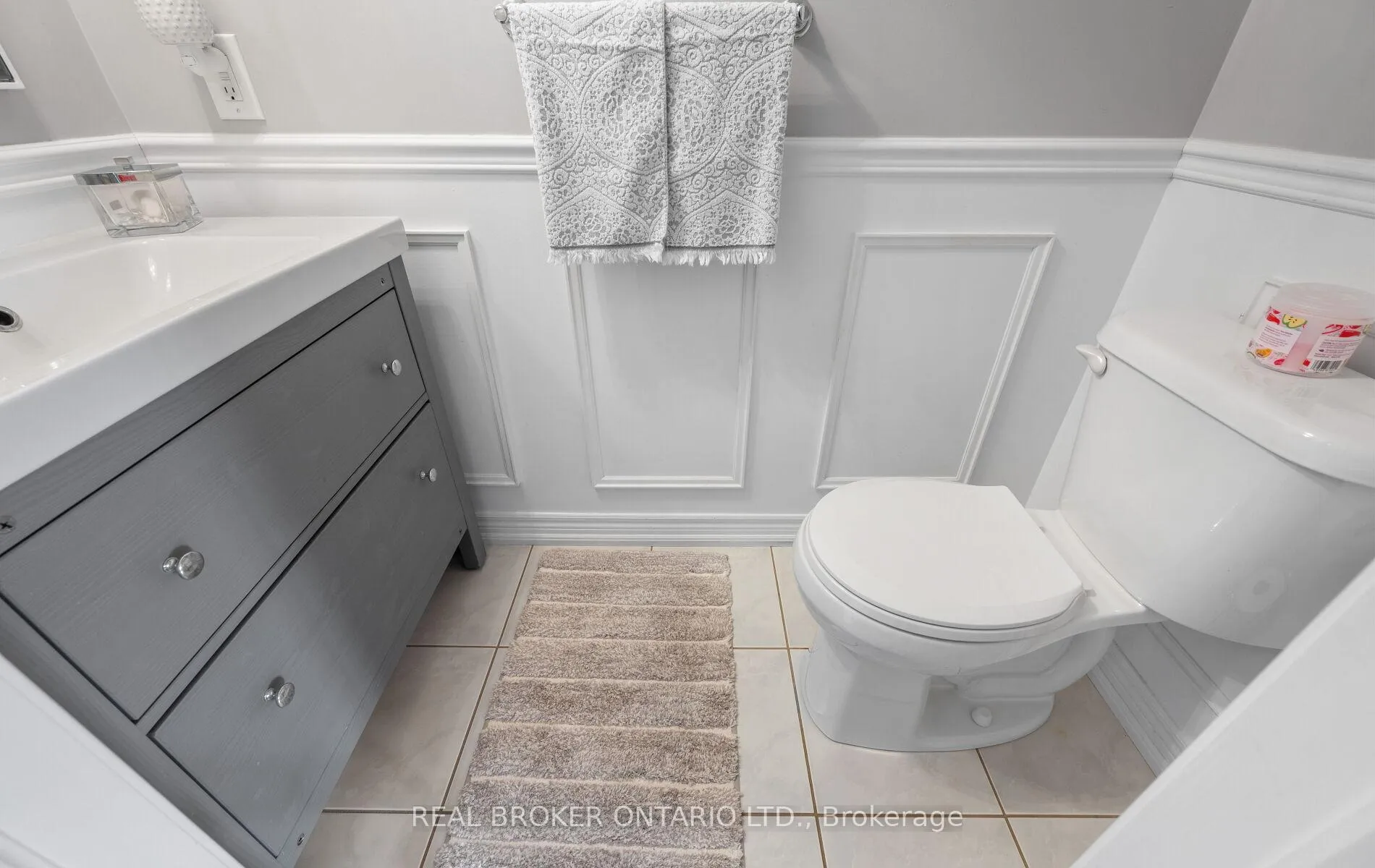 Photo 21 of 204 Tiller Trail, Brampton, Fletcher's Creek Village — HOMEH