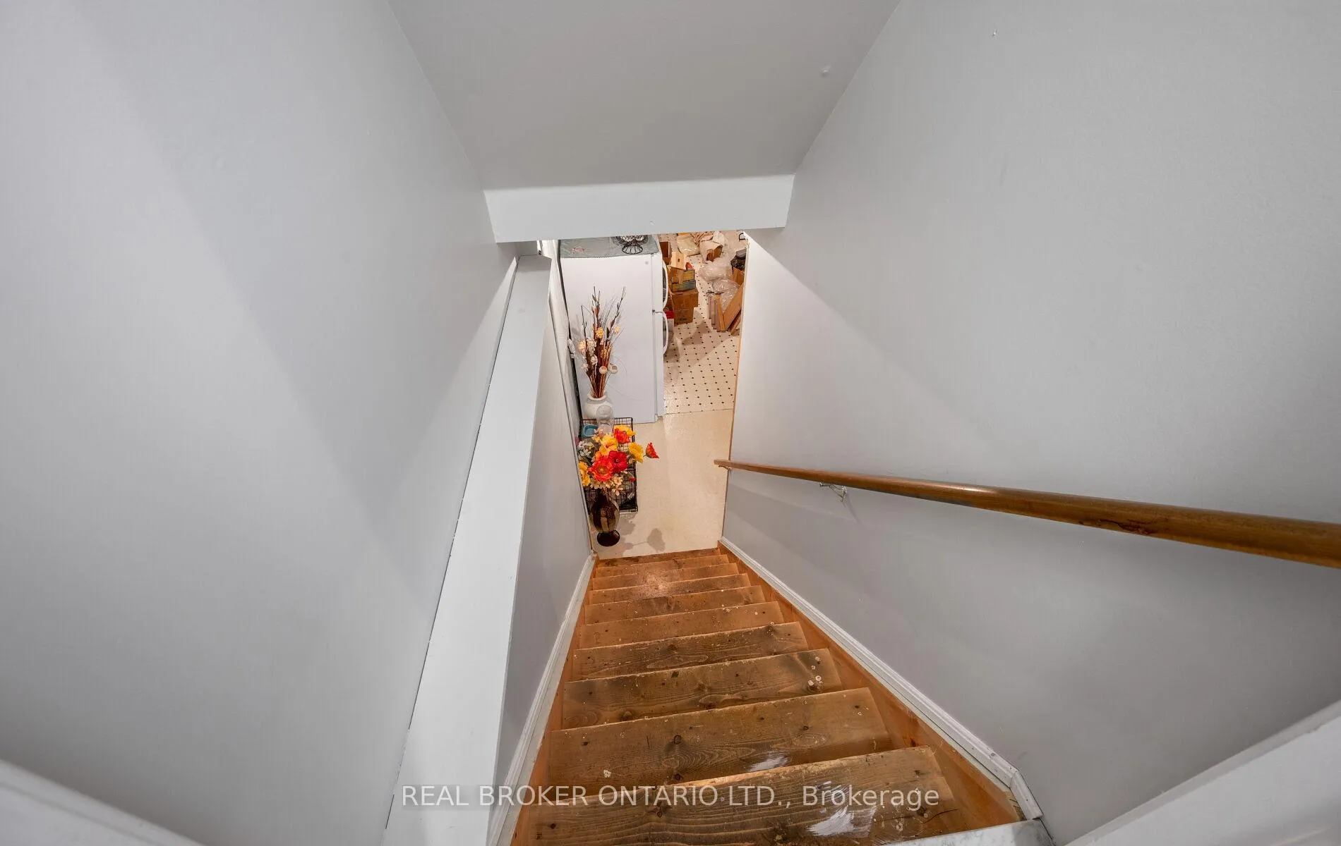 Photo 38 of 204 Tiller Trail, Brampton, Fletcher's Creek Village — HOMEH