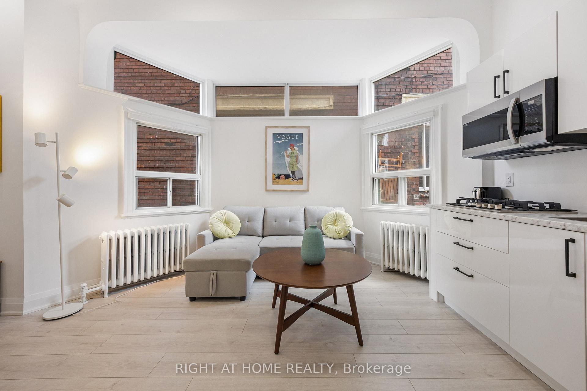 Photo 1 of Unit Main 1, 344 Shaw Street, Toronto, Trinity-Bellwoods — HOMEH