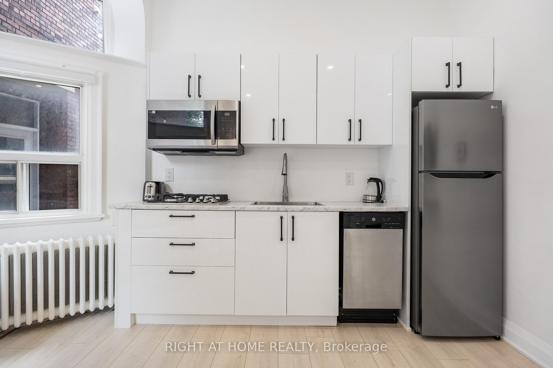 Photo 9 of Unit Main 1, 344 Shaw Street, Toronto, Trinity-Bellwoods — HOMEH