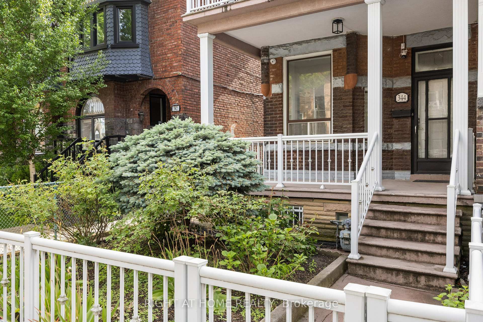 Photo 6 of Unit Main 1, 344 Shaw Street, Toronto, Trinity-Bellwoods — HOMEH