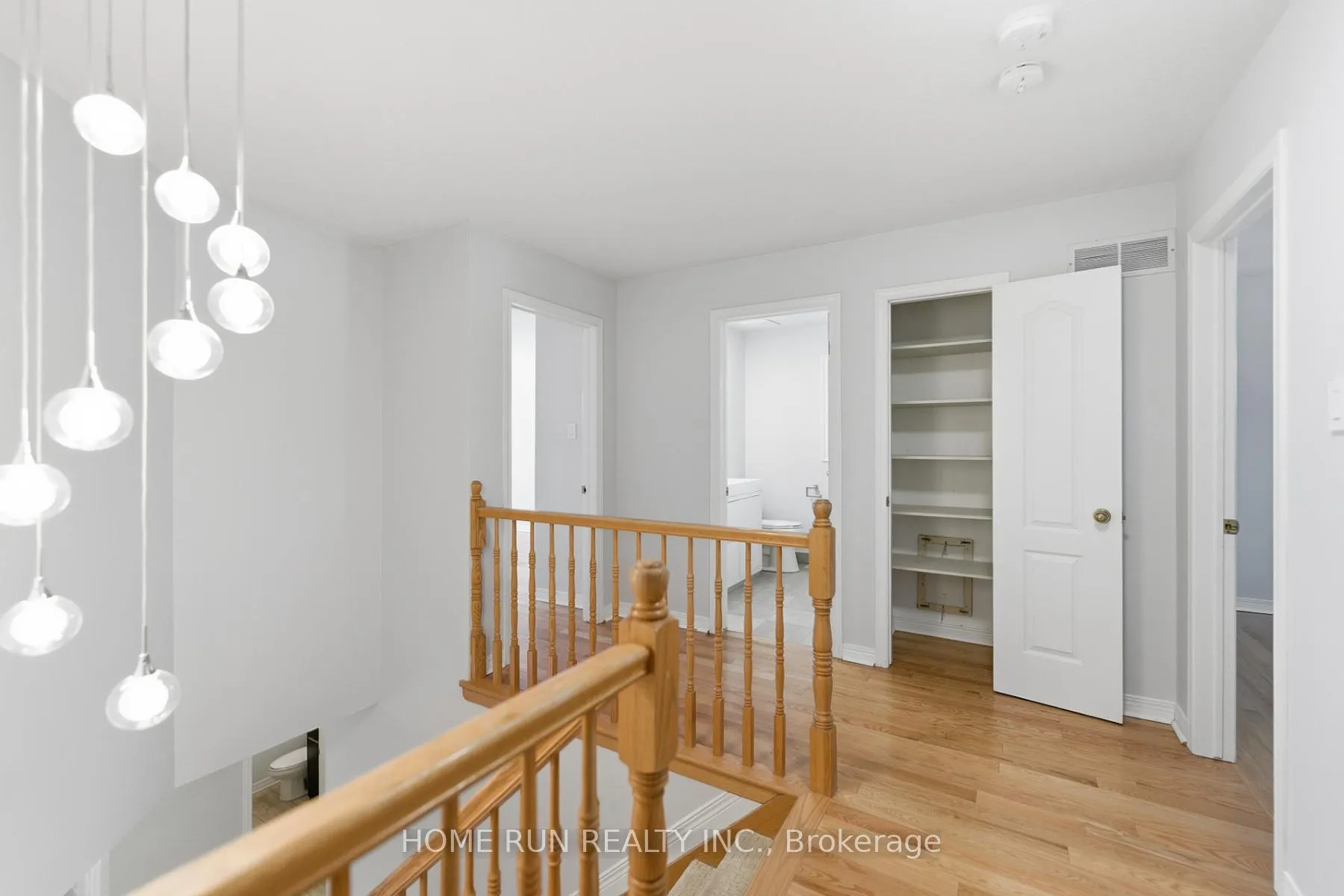 Photo 26 of 35 Weslock Way, Ottawa, Kanata - Kanata Lakes/Heritage Hills — HOMEH