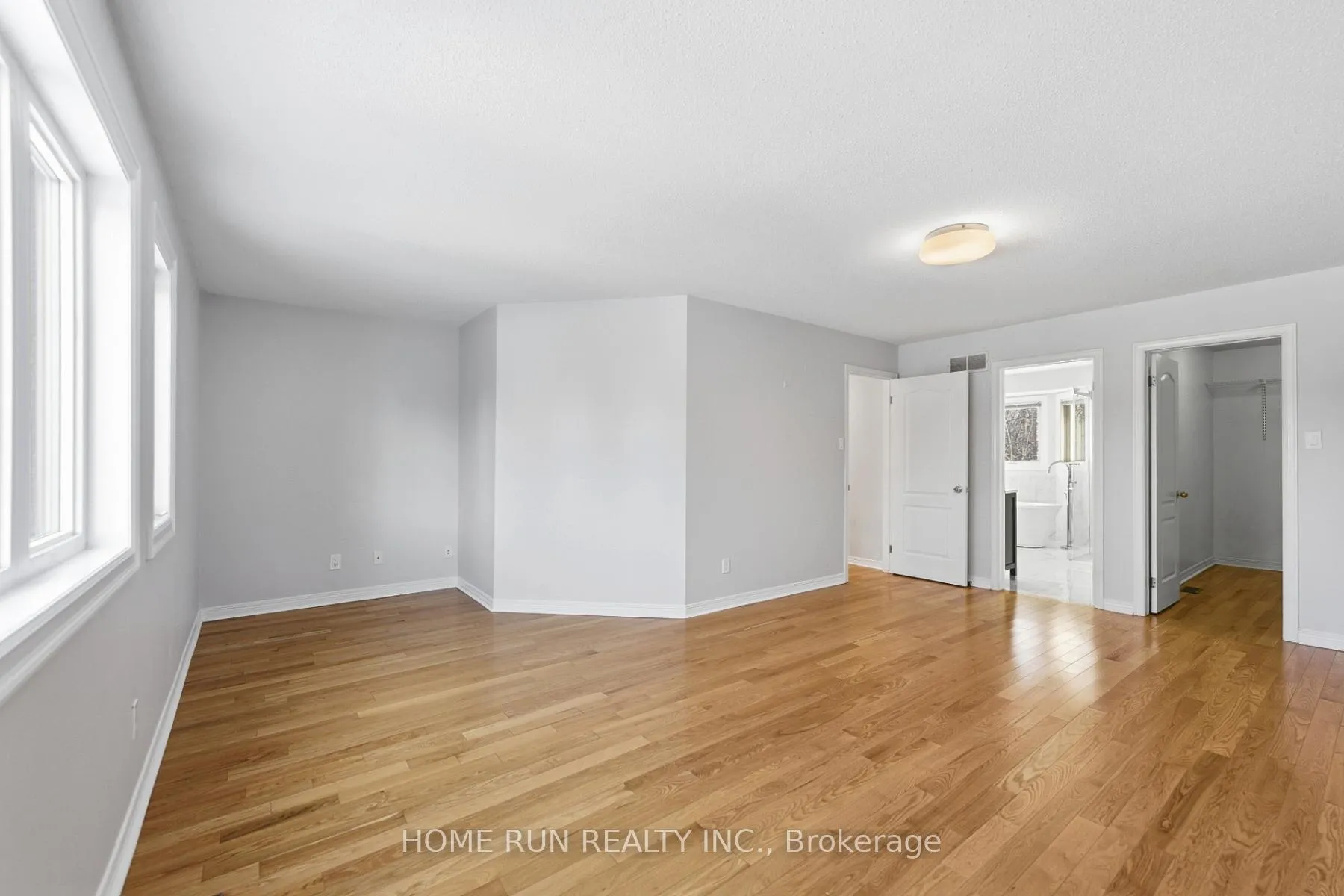 Photo 30 of 35 Weslock Way, Ottawa, Kanata - Kanata Lakes/Heritage Hills — HOMEH