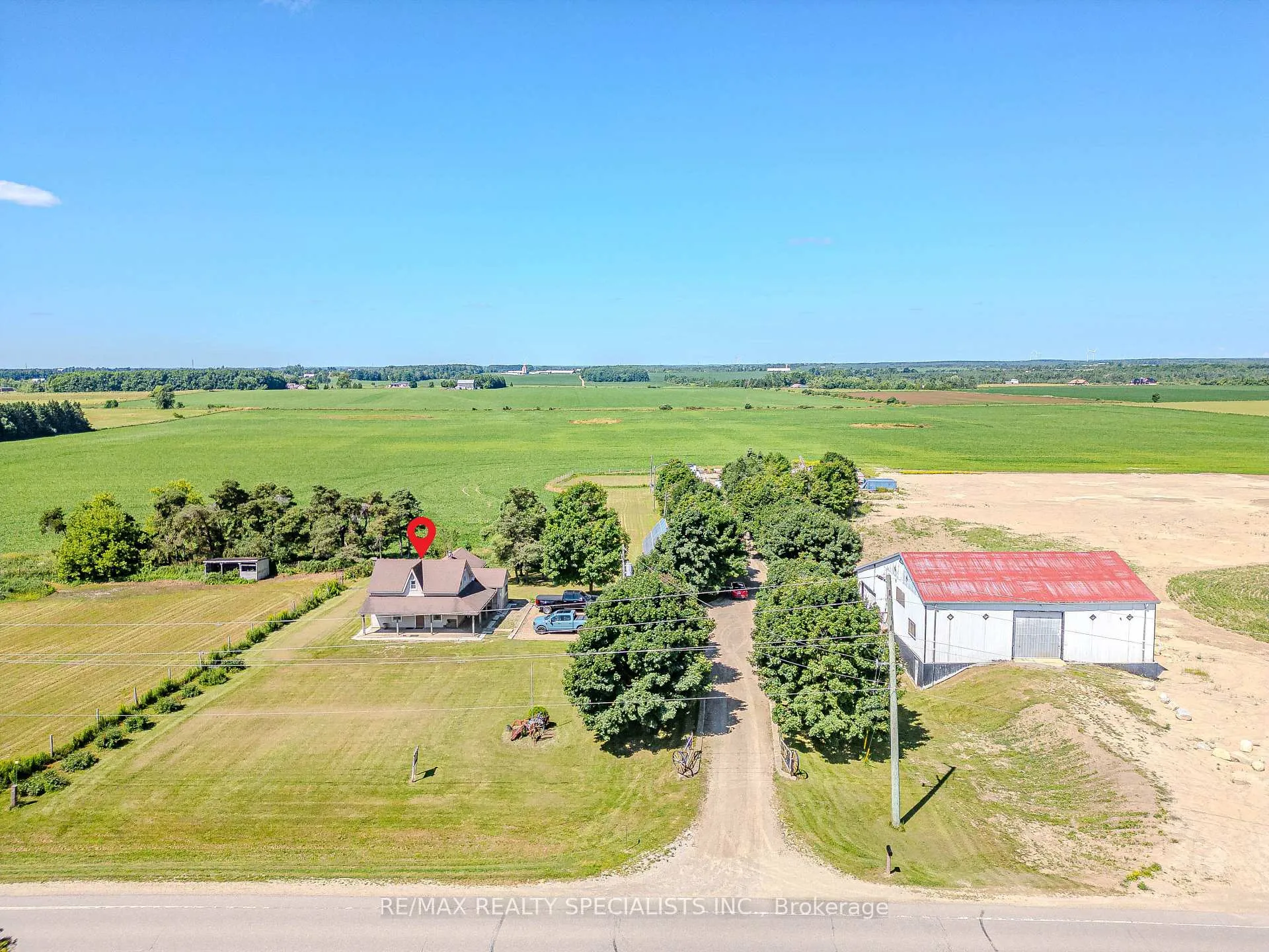 Photo 1 of 394084 County Road 12, Amaranth, Rural Amaranth — HOMEH